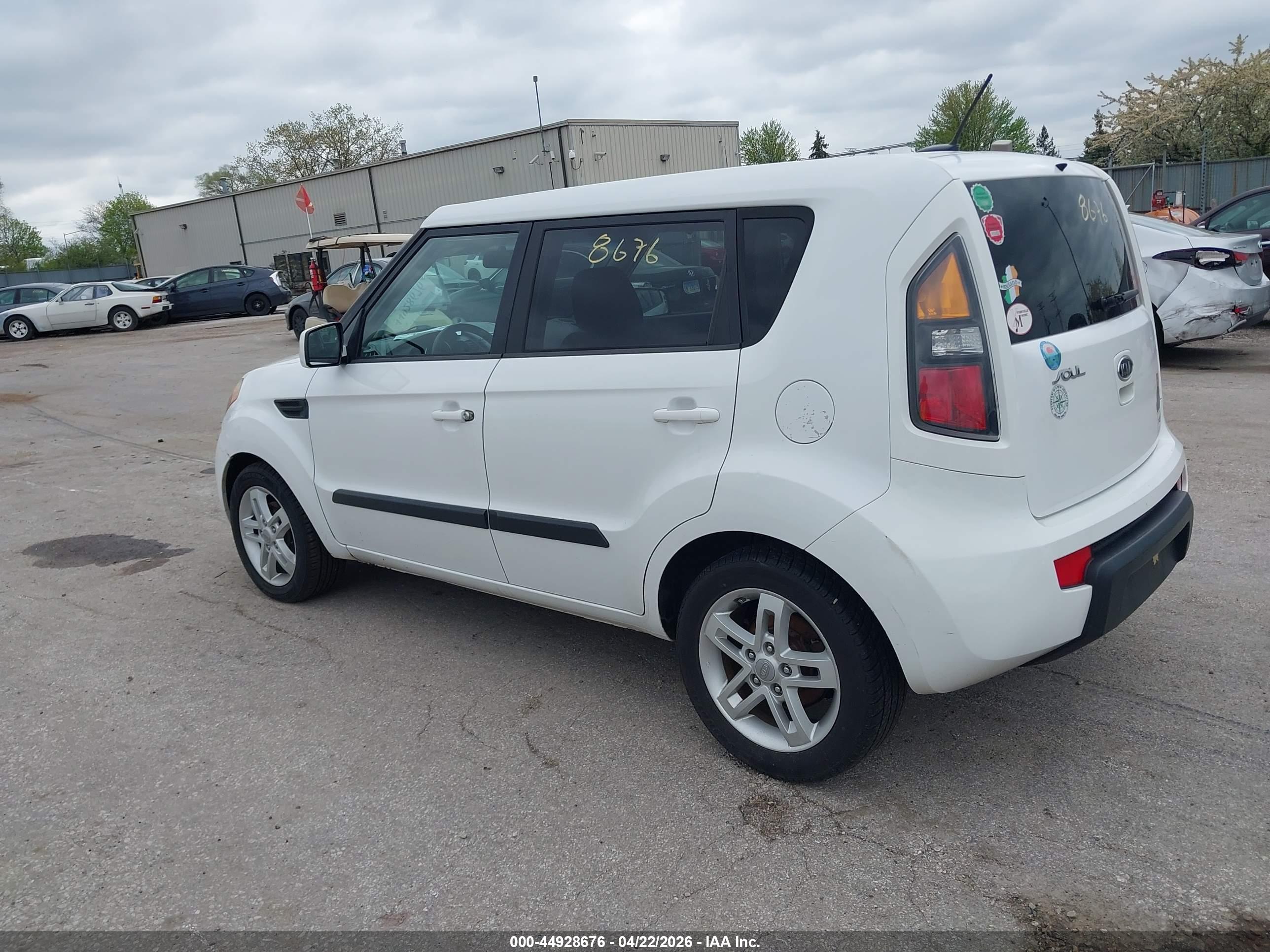 KIA SOUL image 3