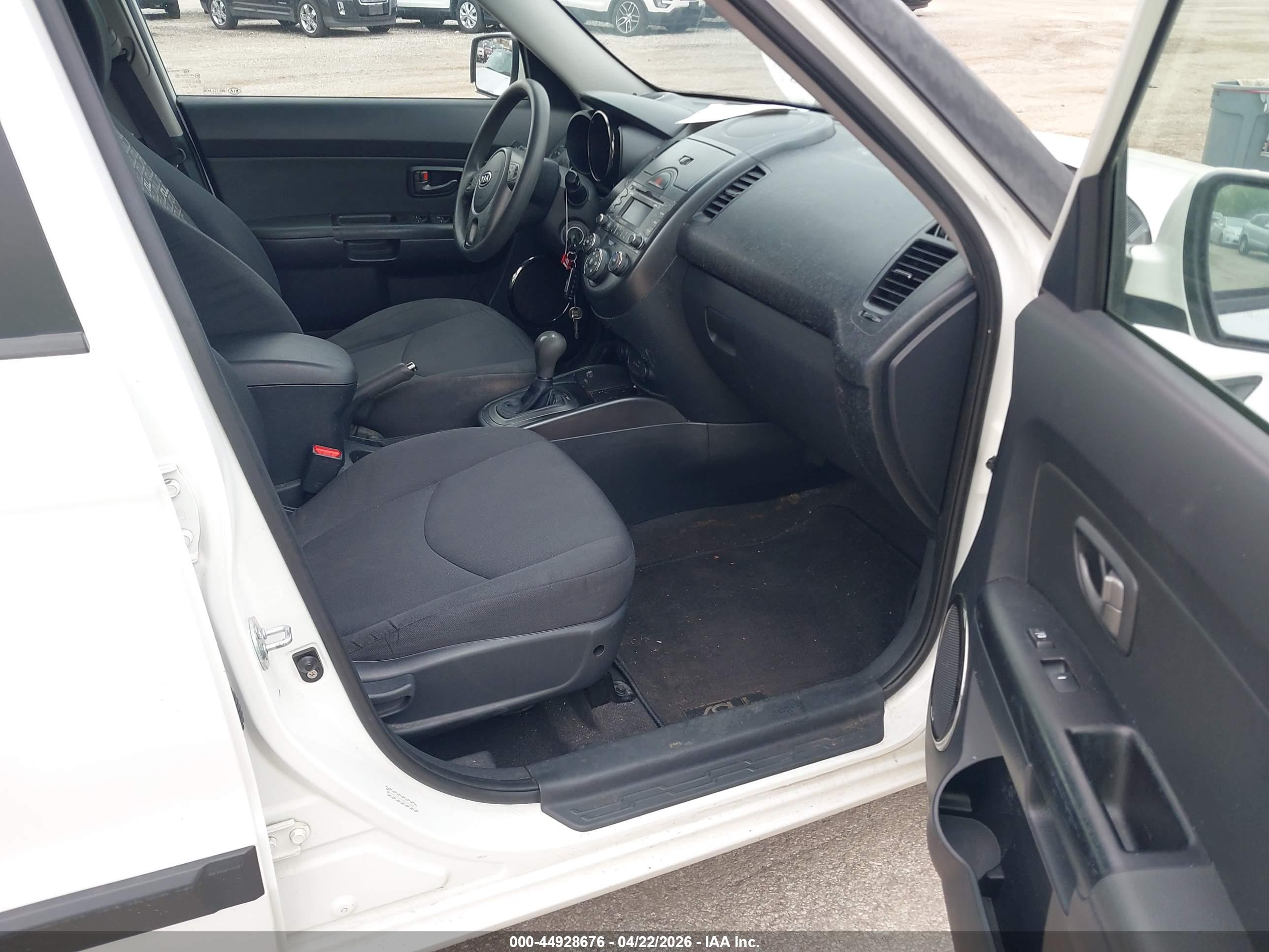 KIA SOUL image 5
