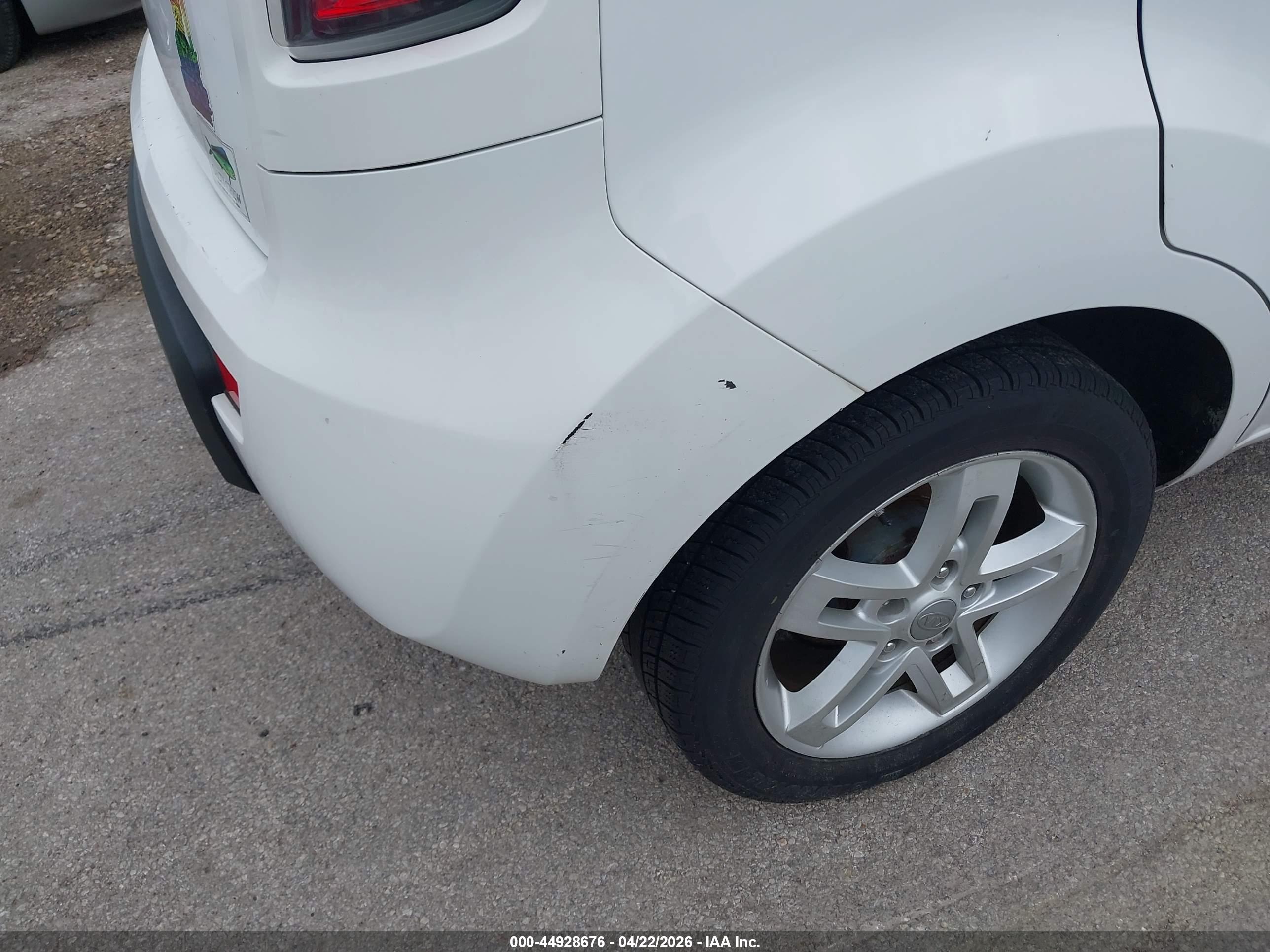 KIA SOUL image 6