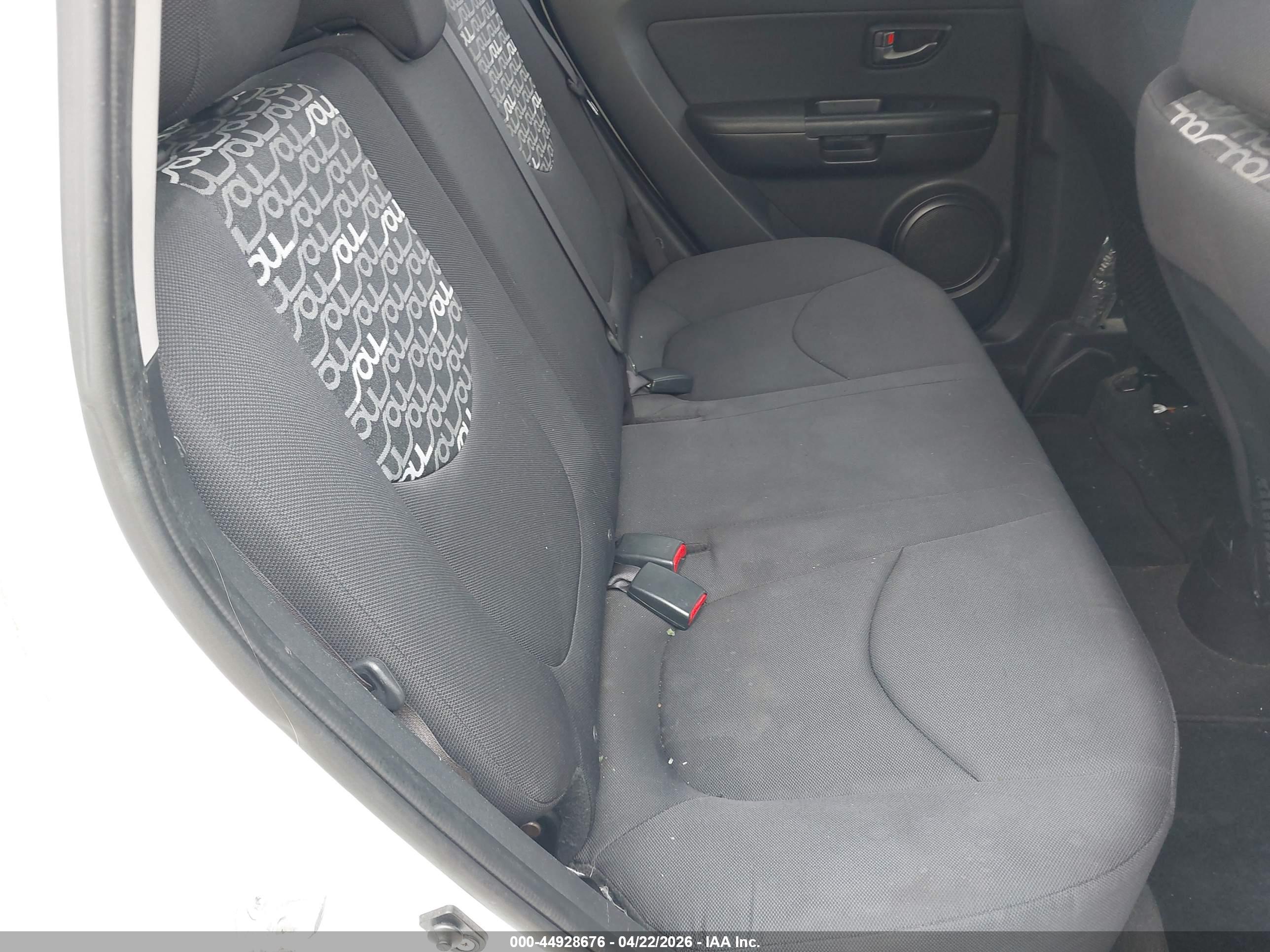KIA SOUL image 8