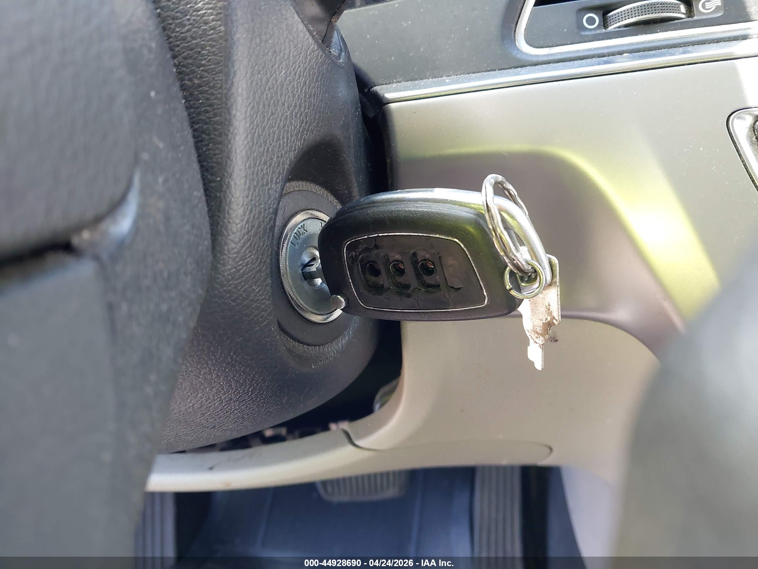 HYUNDAI SONATA image 11