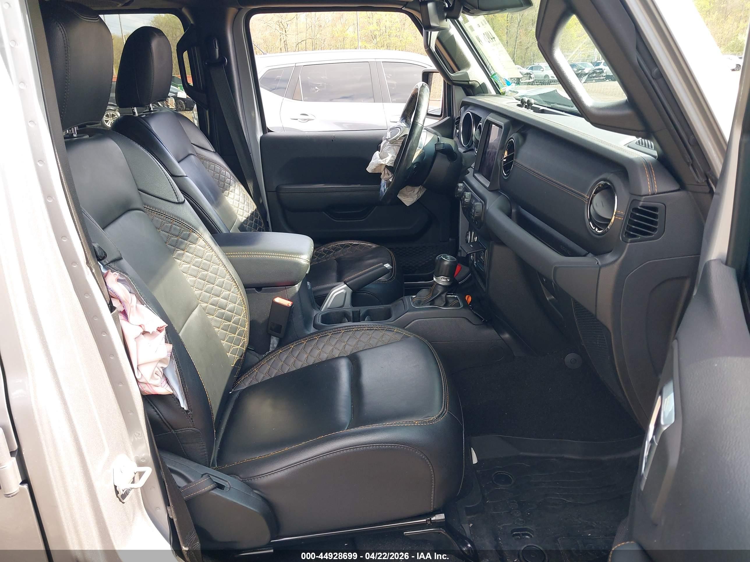 JEEP WRANGLER image 5