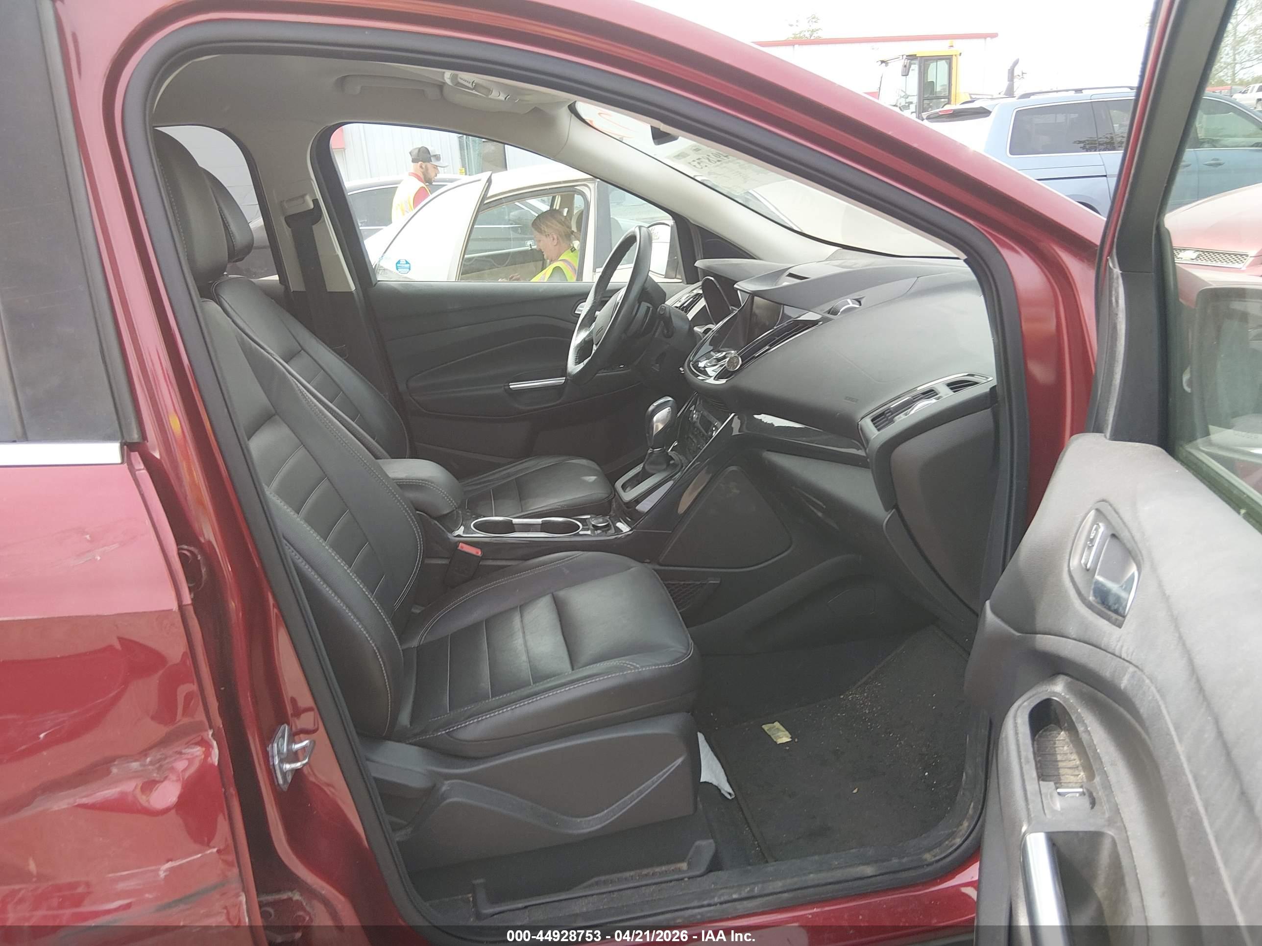 FORD ESCAPE image 5
