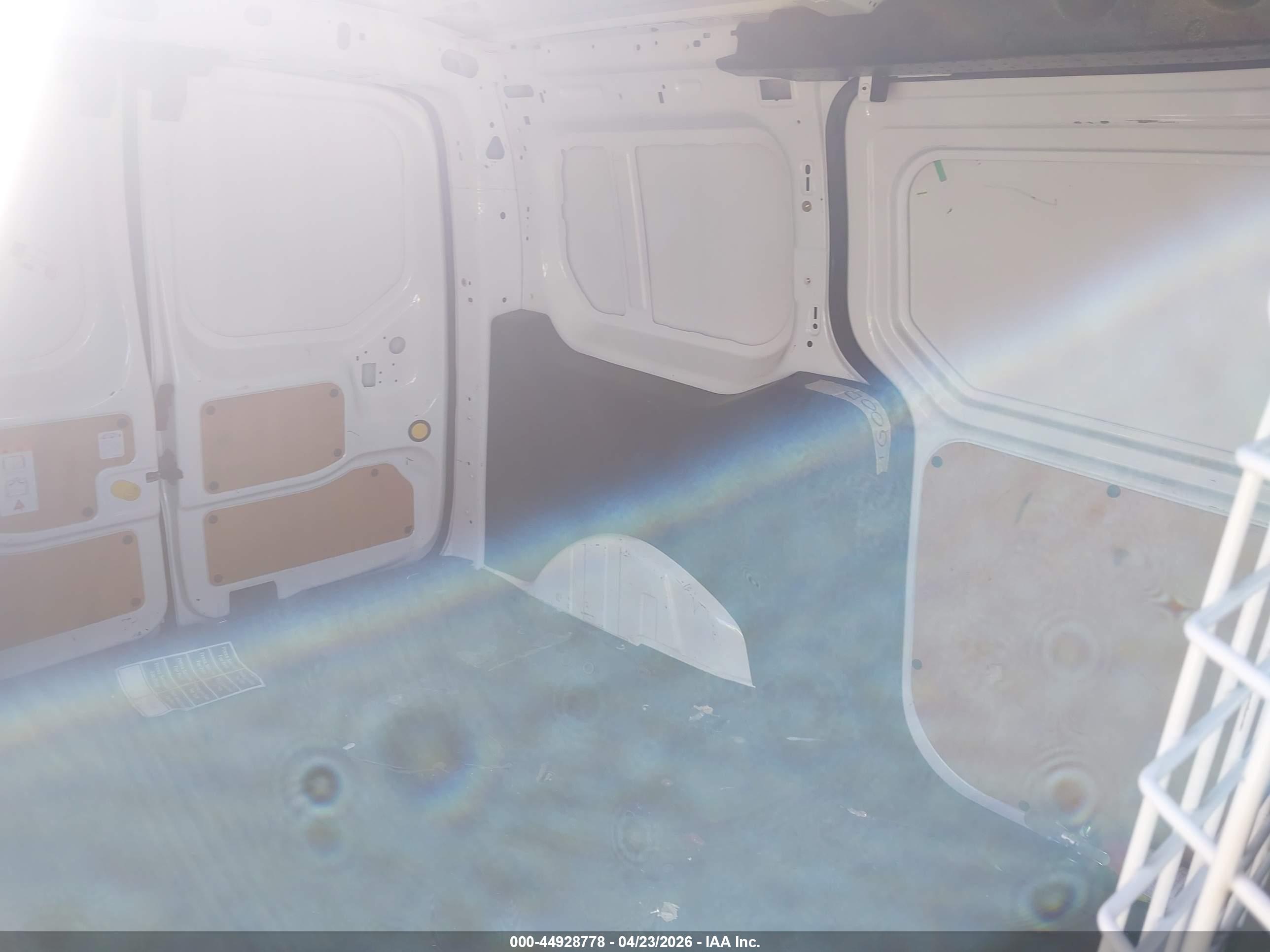 FORD TRANSIT image 8