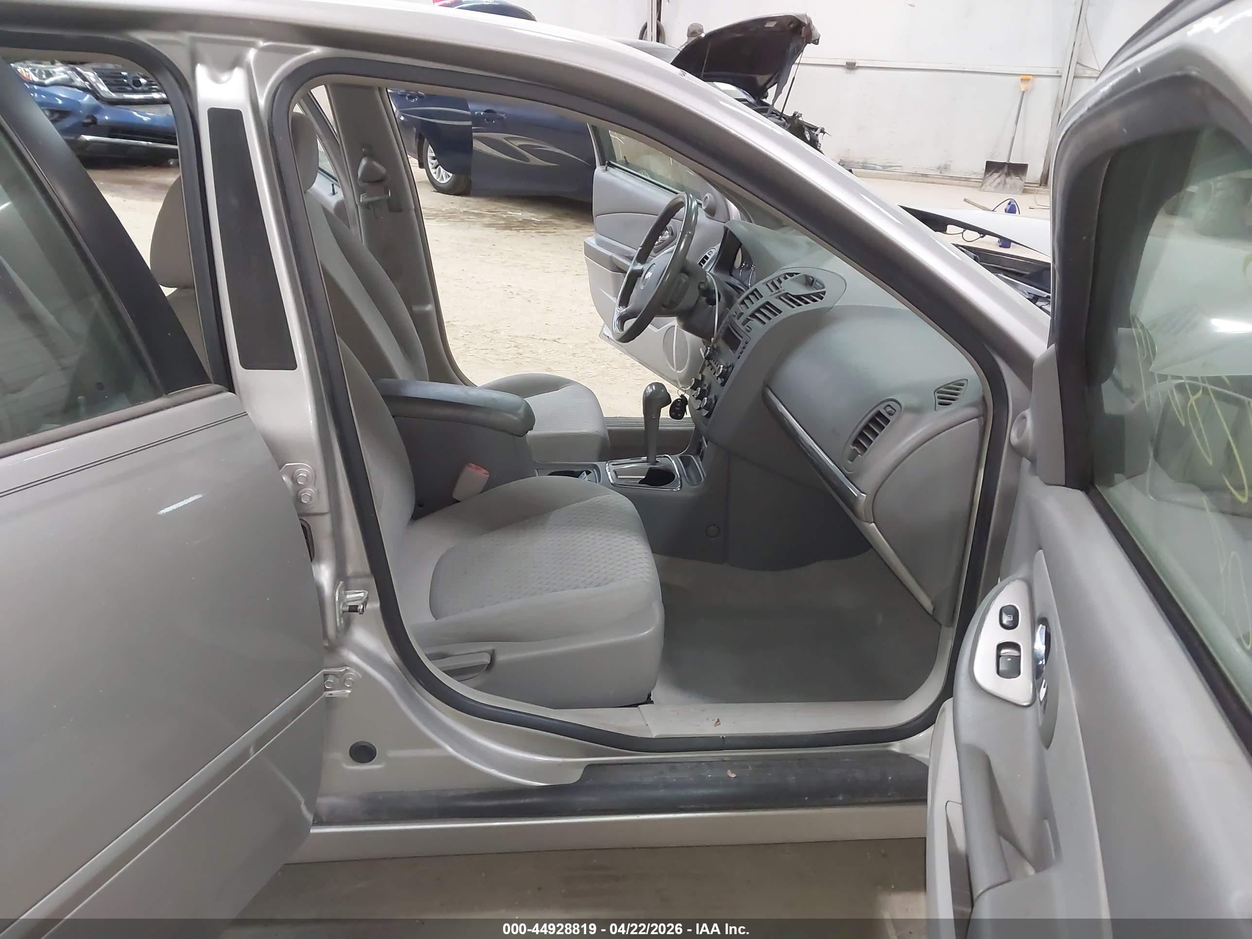 CHEVROLET MALIBU image 5