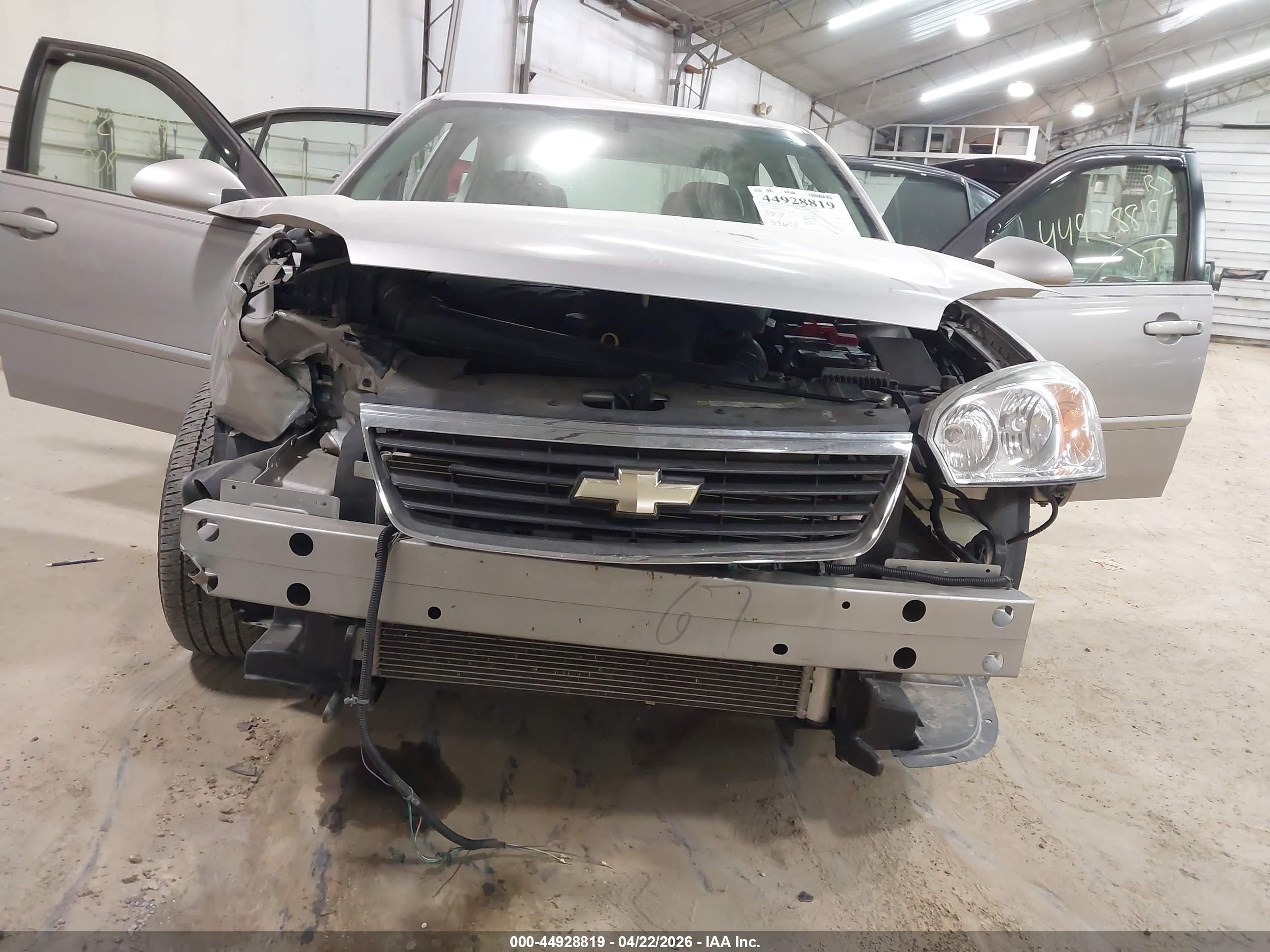 CHEVROLET MALIBU image 6