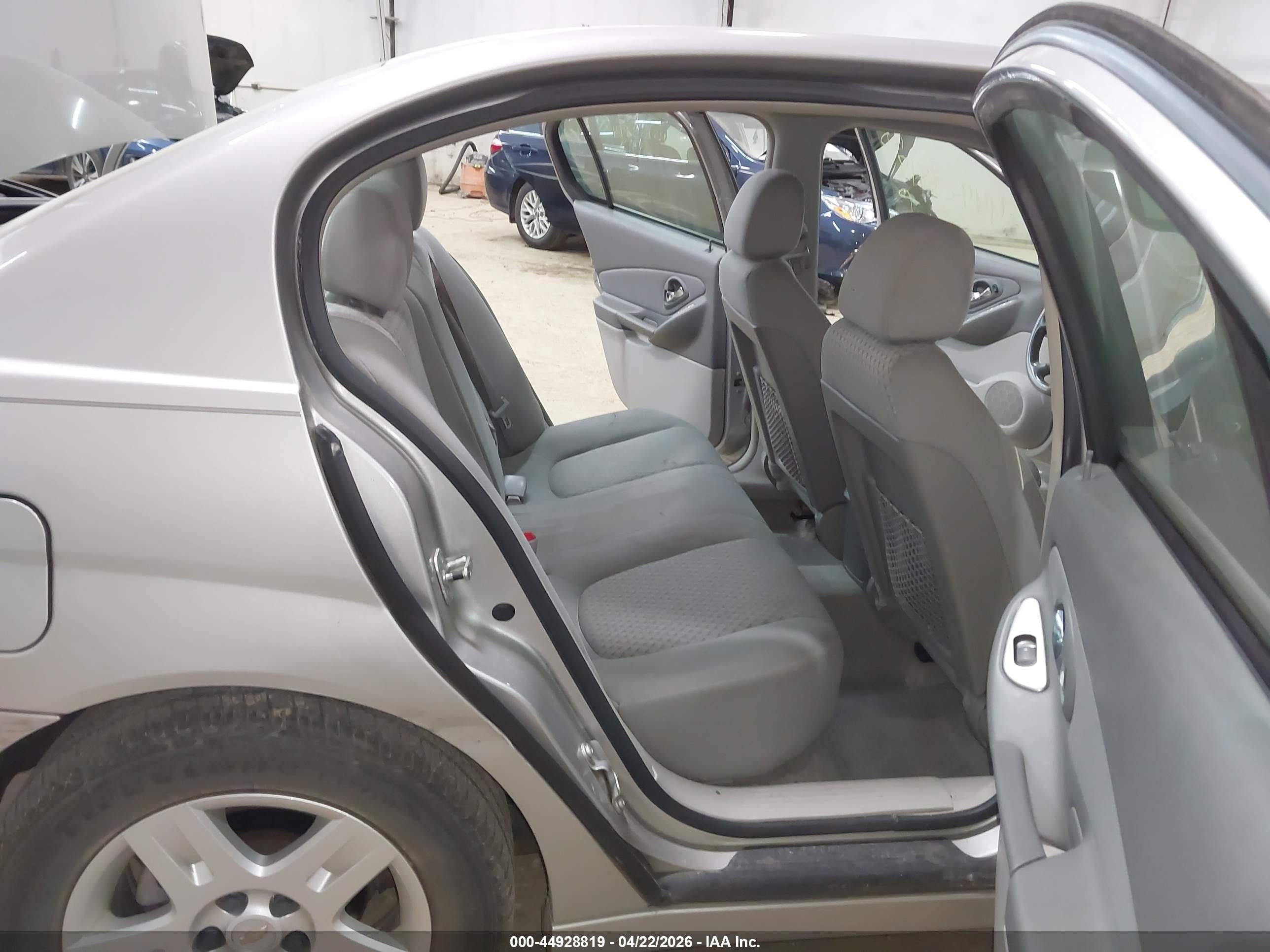 CHEVROLET MALIBU image 8