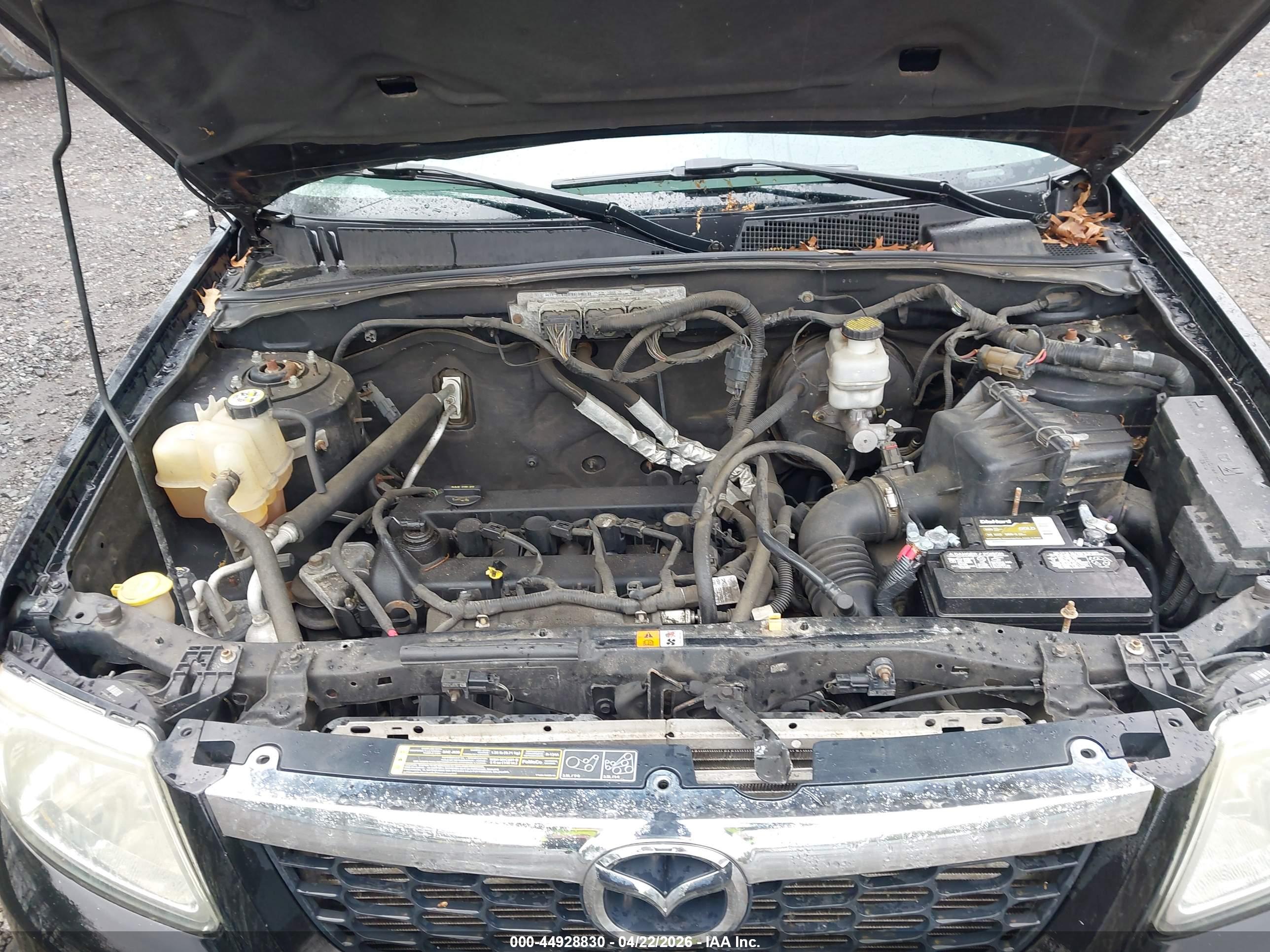 MAZDA TRIBUTE image 10