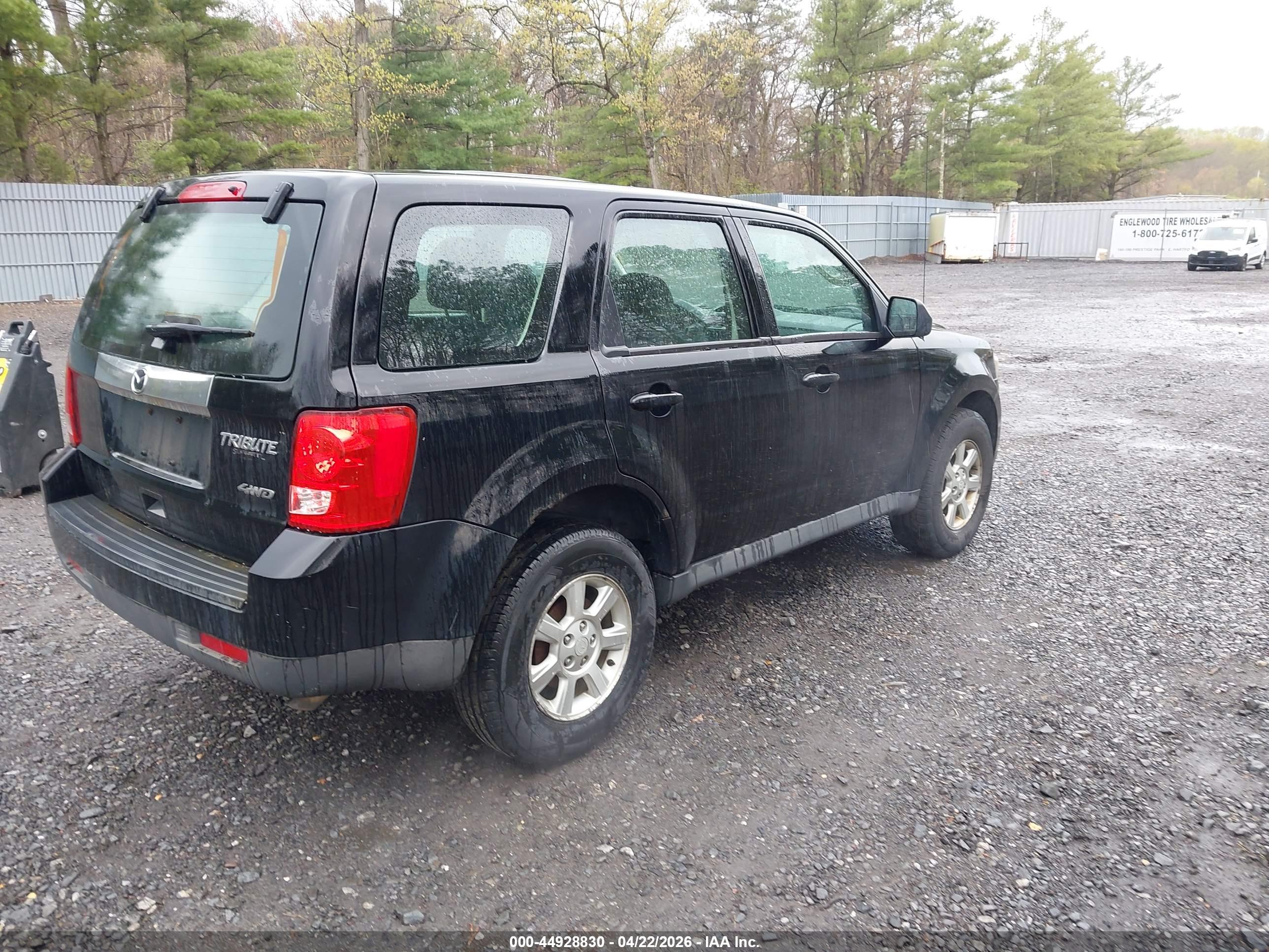 MAZDA TRIBUTE image 4