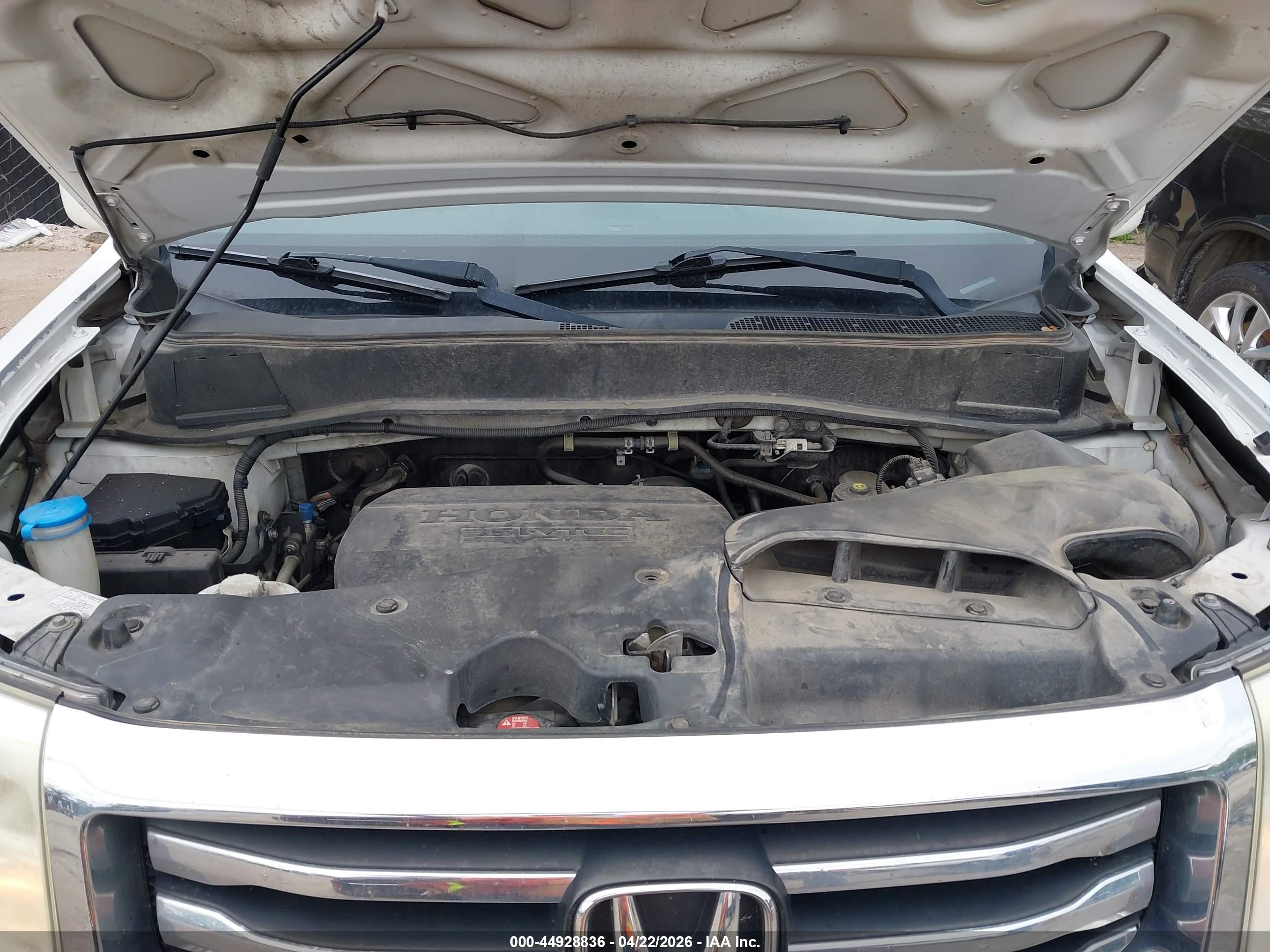HONDA PILOT image 10