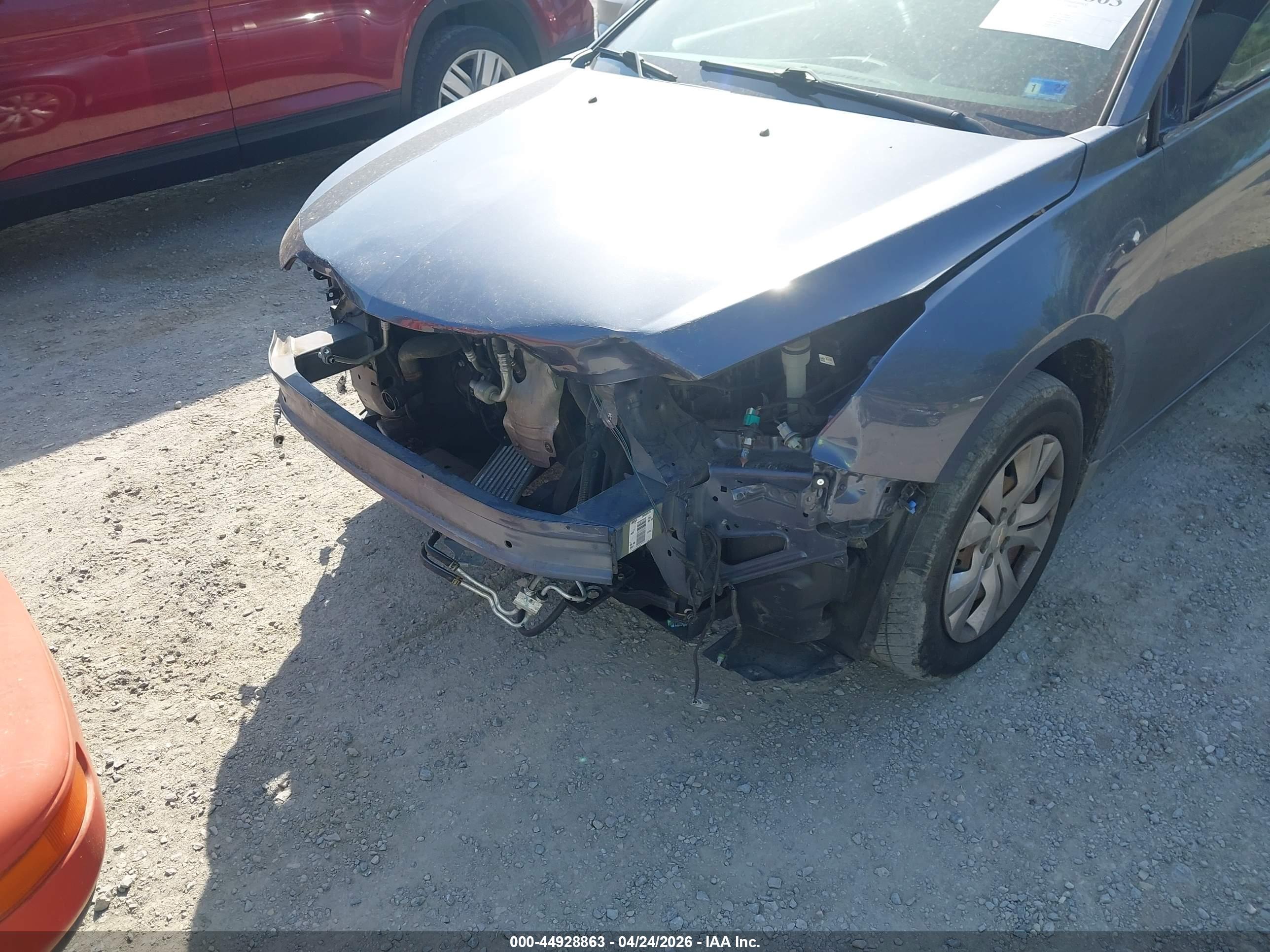 CHEVROLET CRUZE image 6
