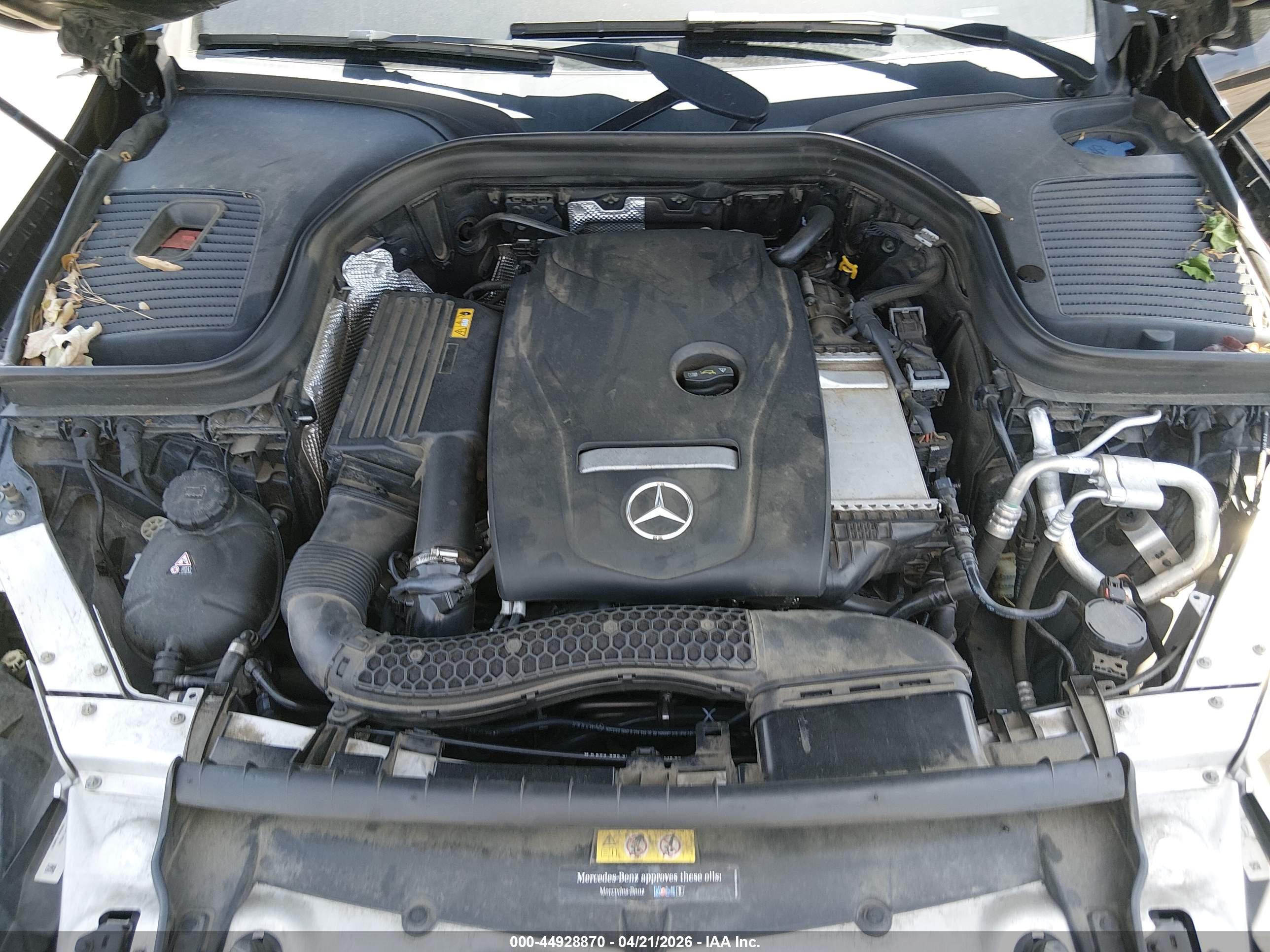 MERCEDES-BENZ GLC image 10