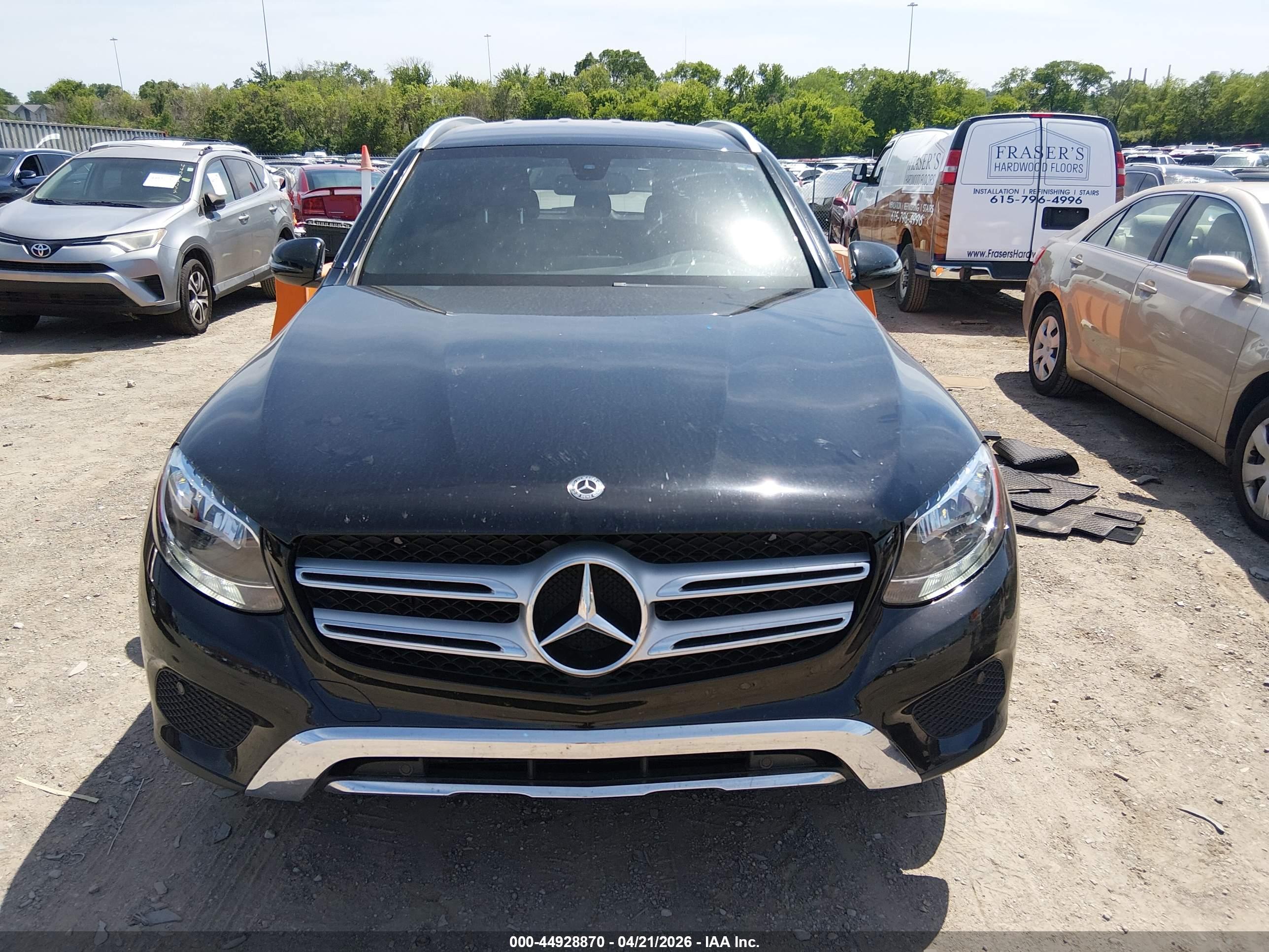 MERCEDES-BENZ GLC image 6