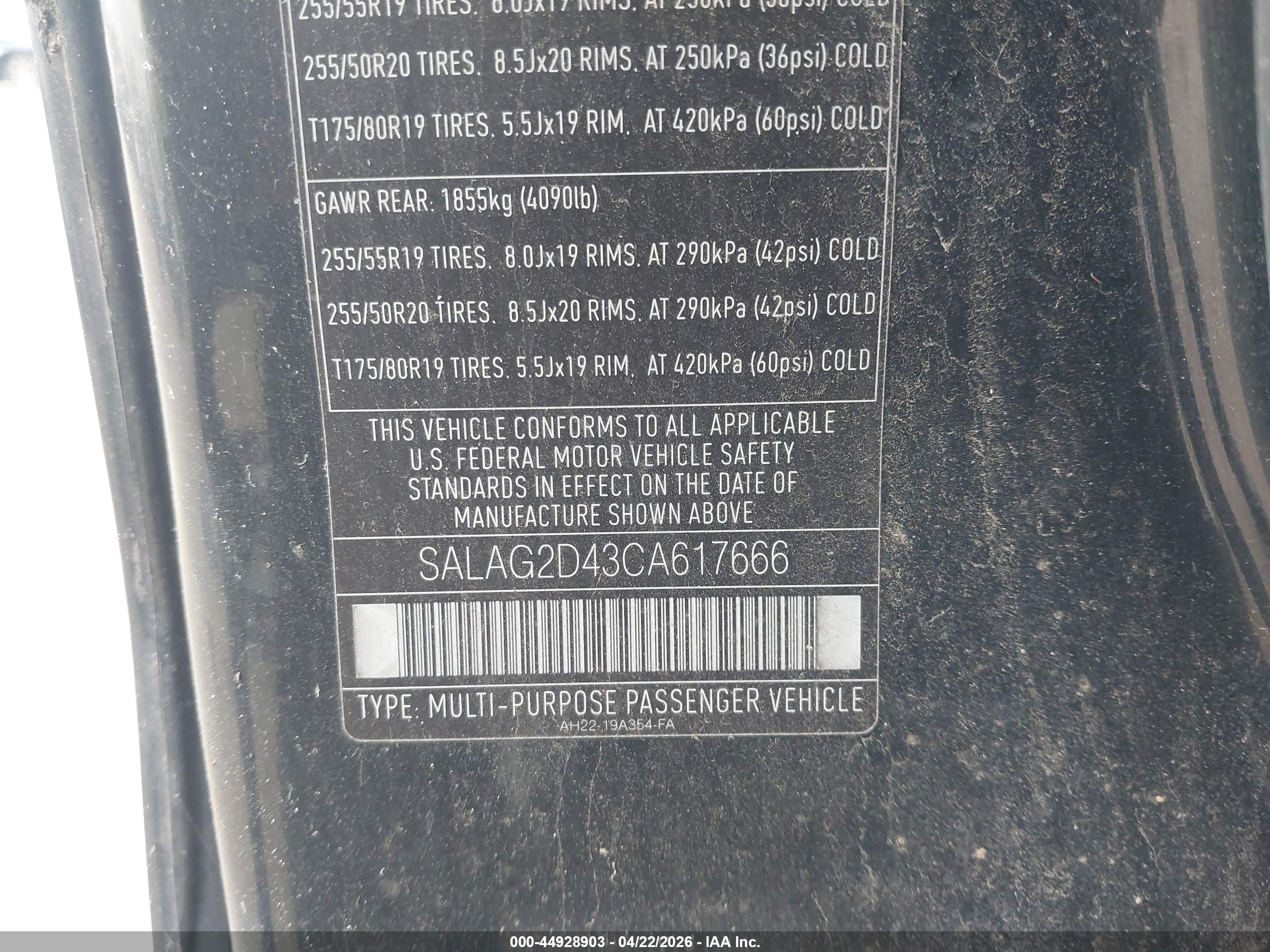 LAND ROVER image 9