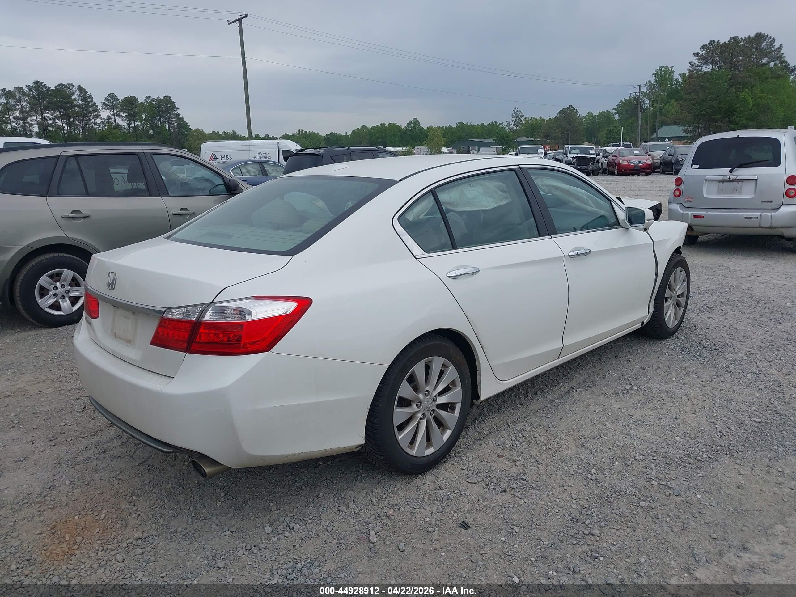 HONDA ACCORD image 4