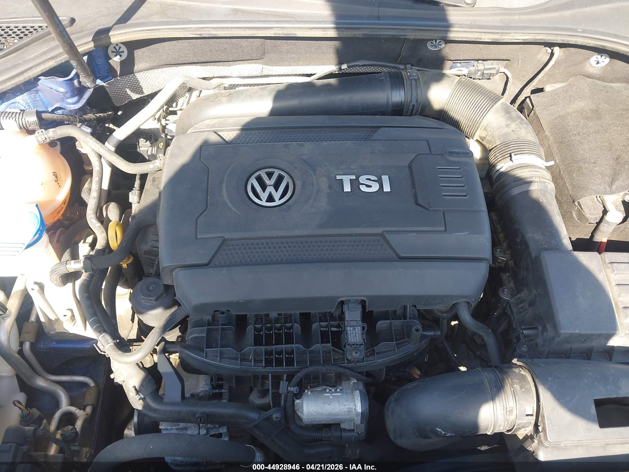 VOLKSWAGEN PASSAT image 10