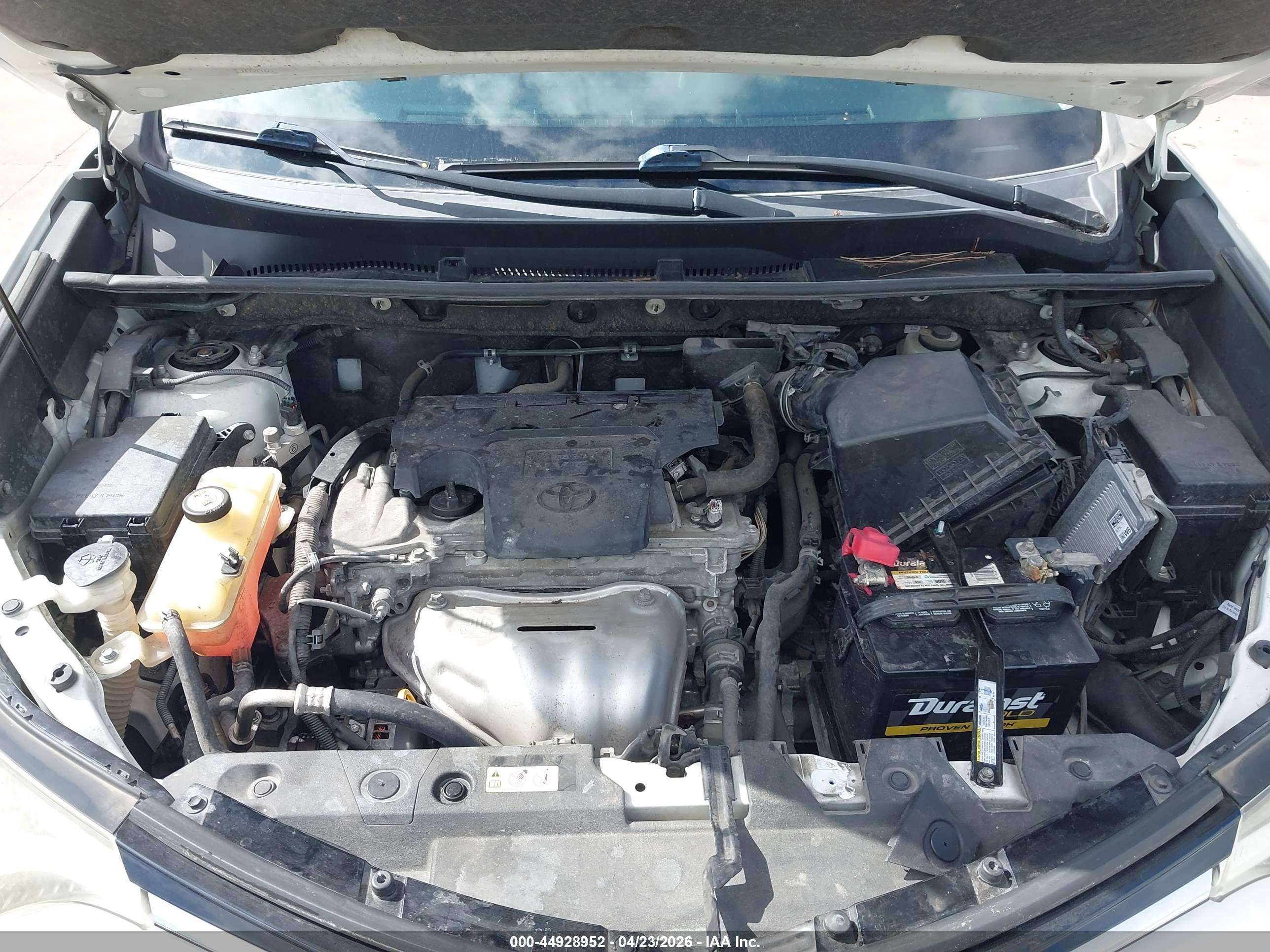 TOYOTA RAV4 image 10