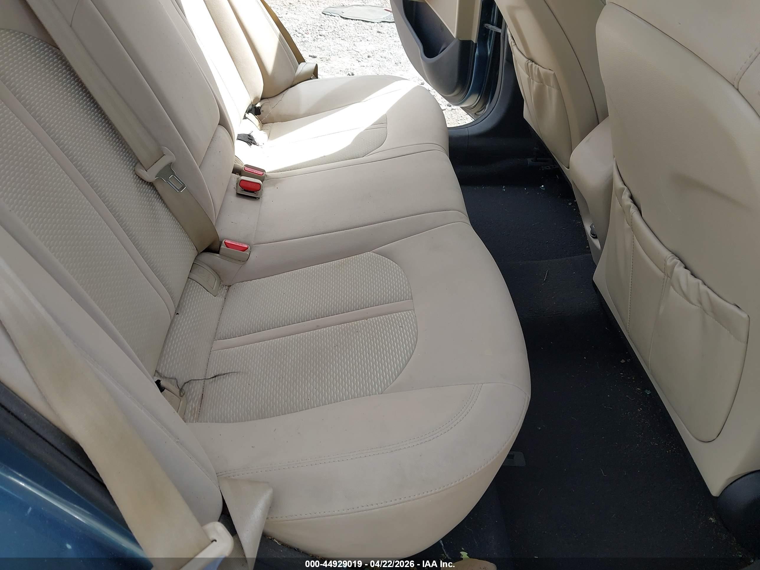 HYUNDAI SONATA image 8