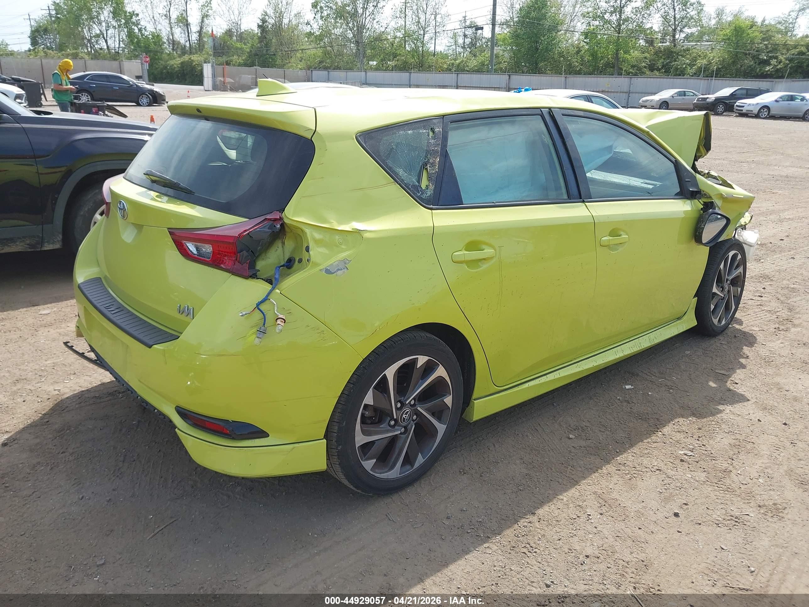 TOYOTA COROLLA image 4