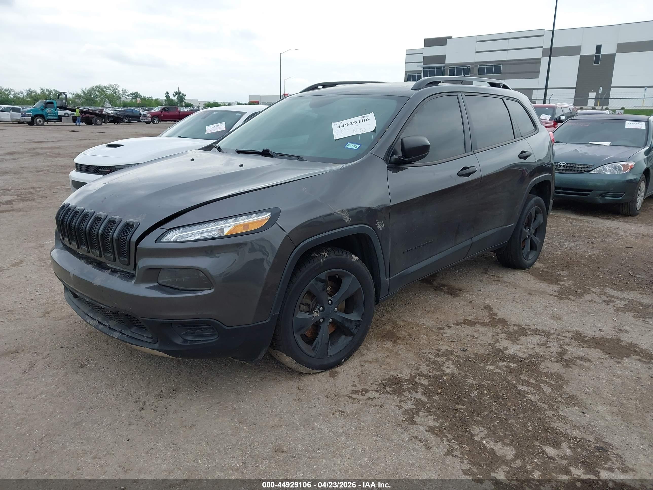 JEEP CHEROKEE image 2