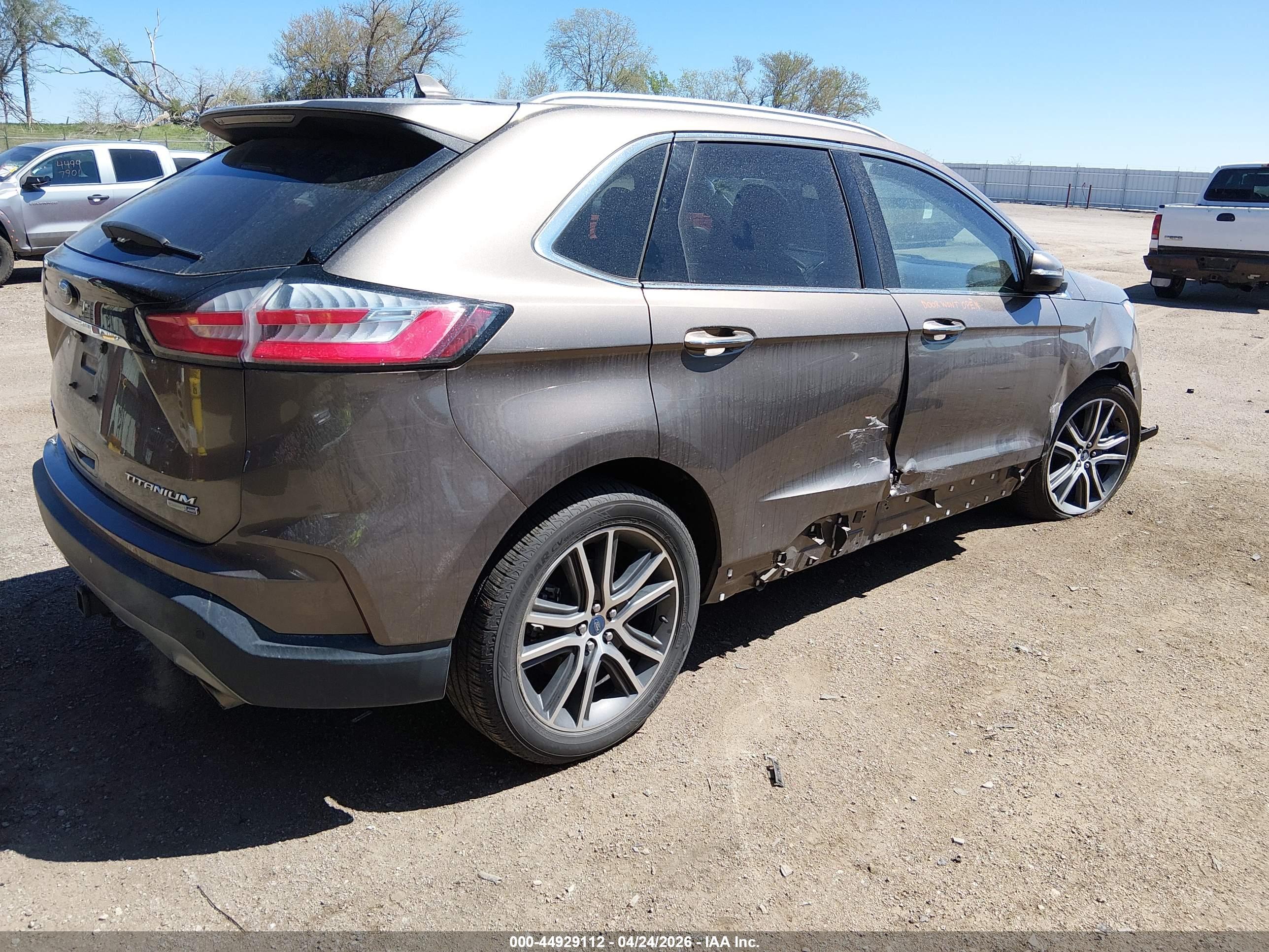 FORD EDGE image 4