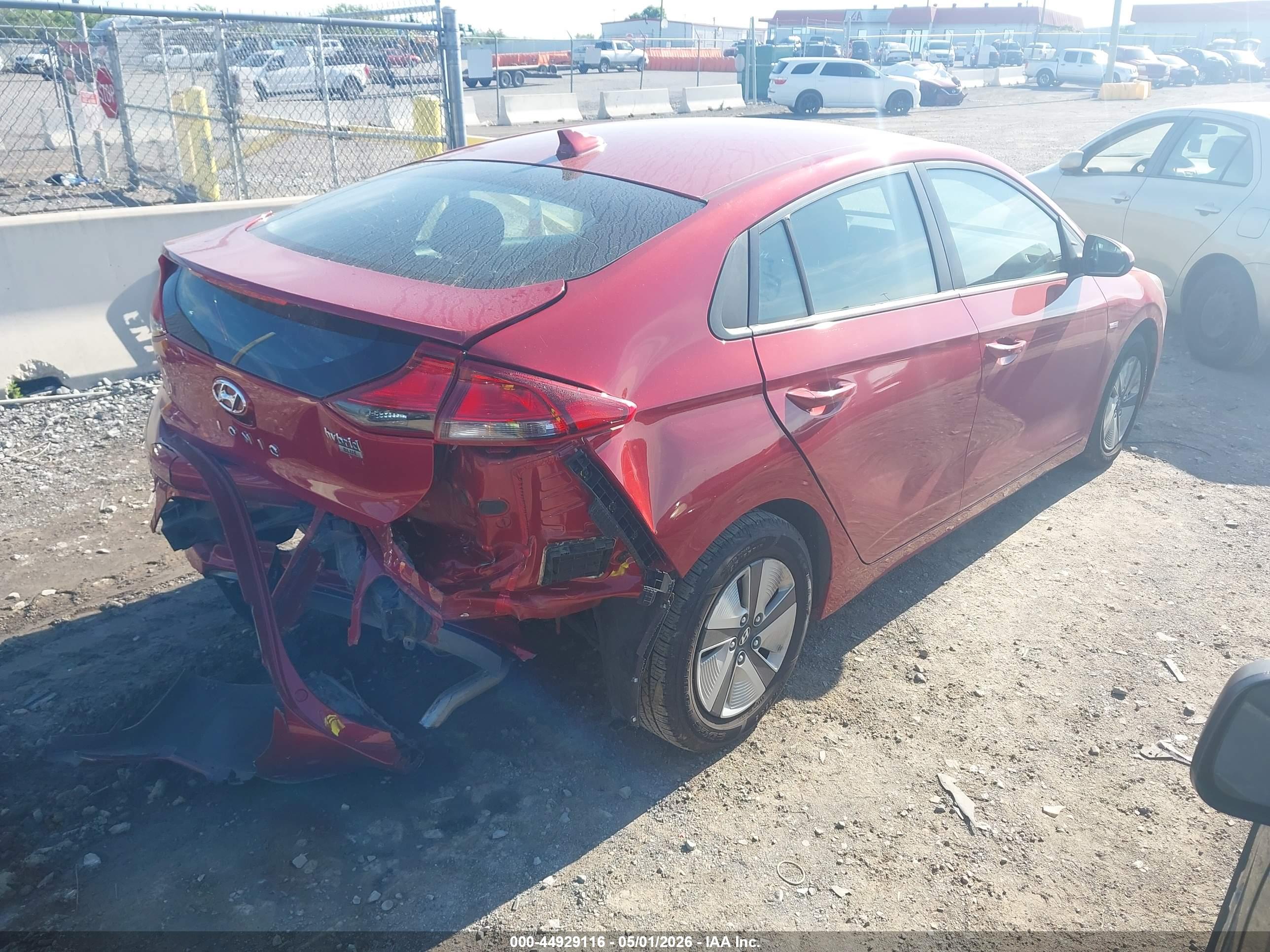 HYUNDAI IONIQ image 4