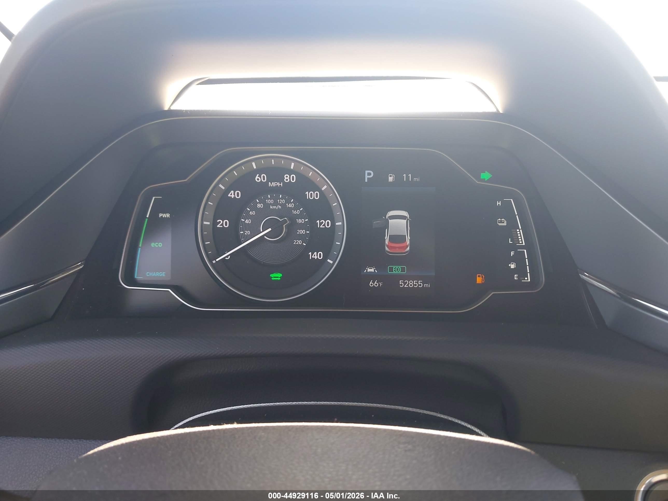 HYUNDAI IONIQ image 7