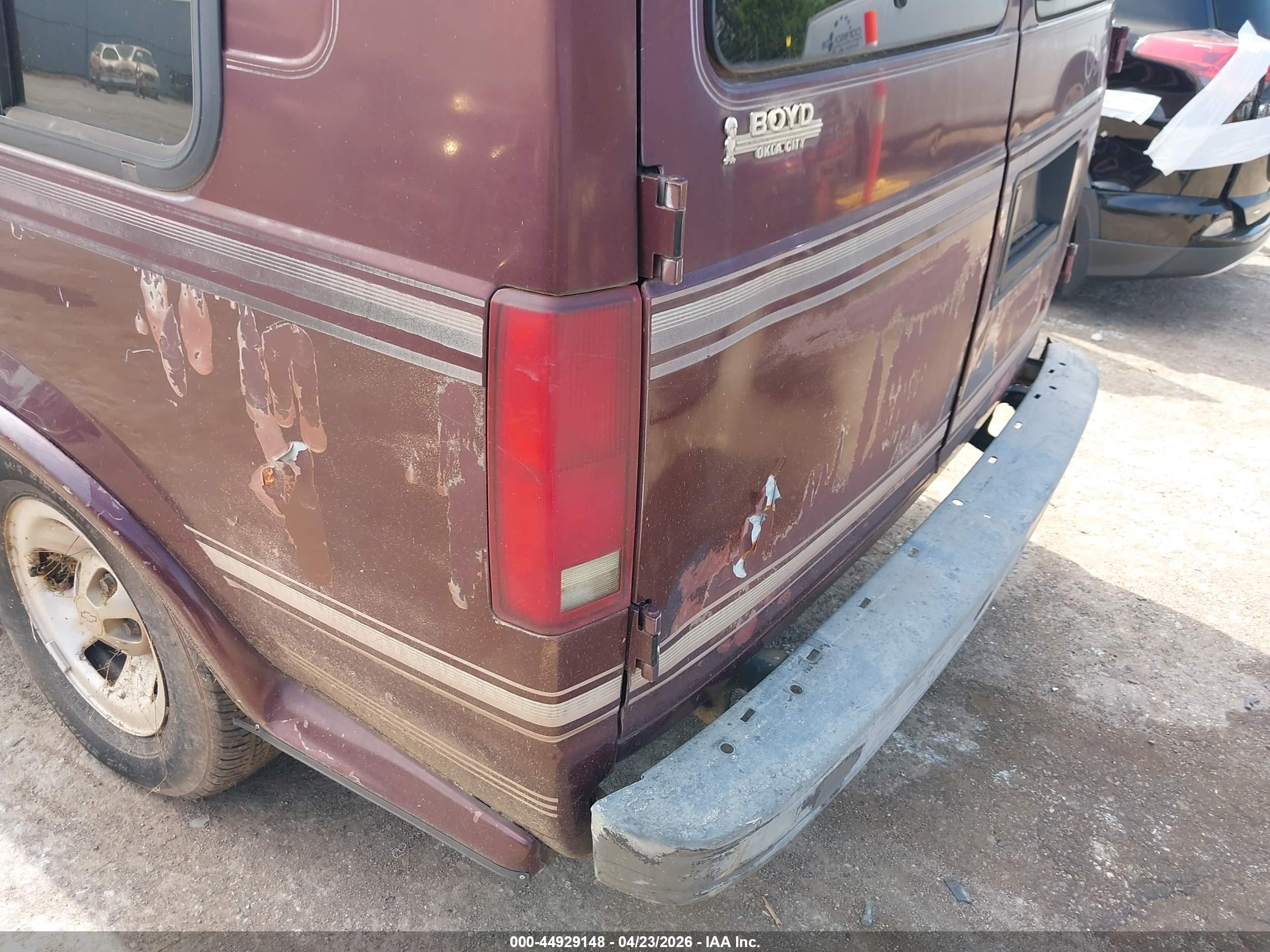 CHEVROLET ASTRO image 6