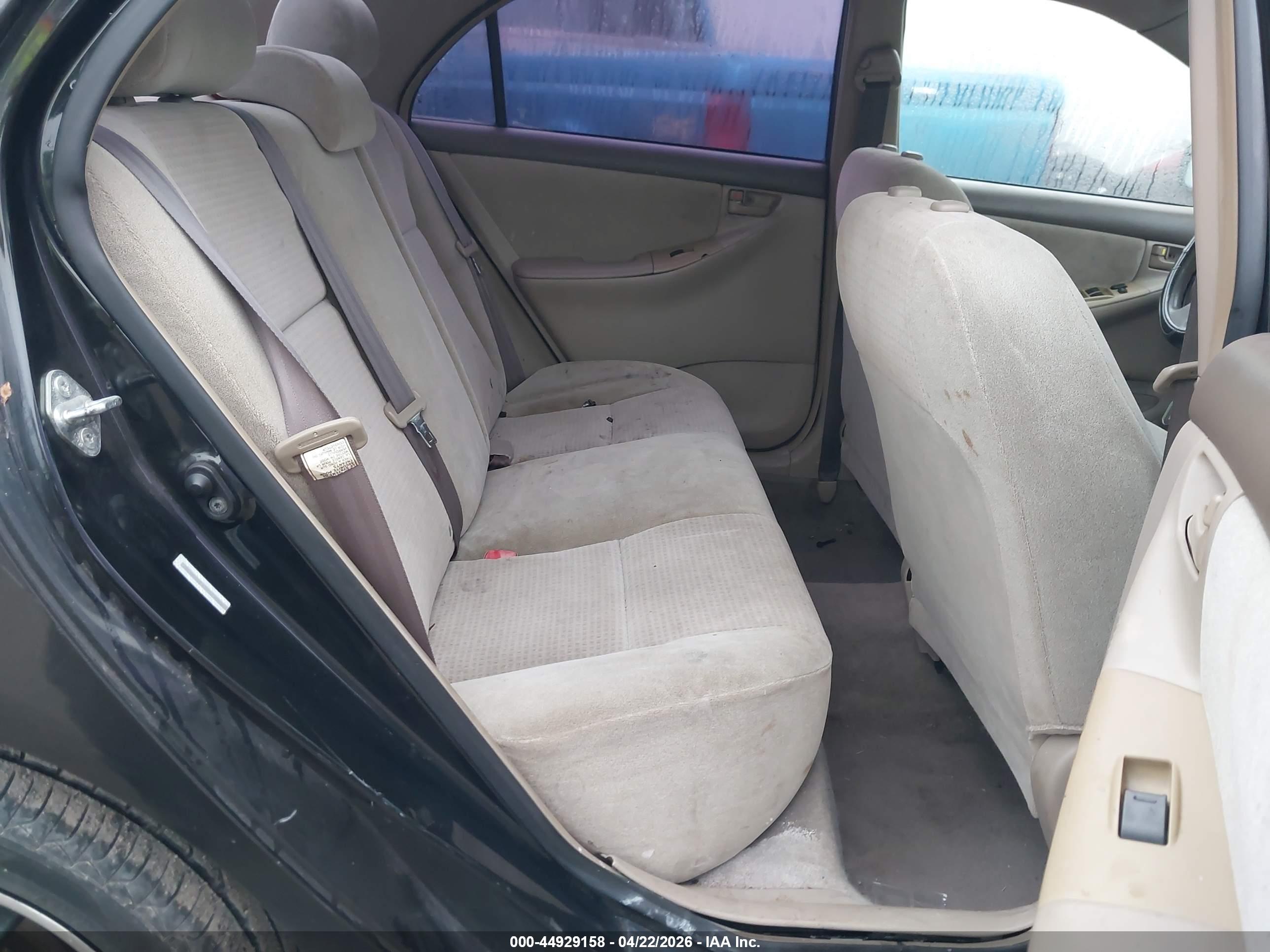 TOYOTA COROLLA image 8