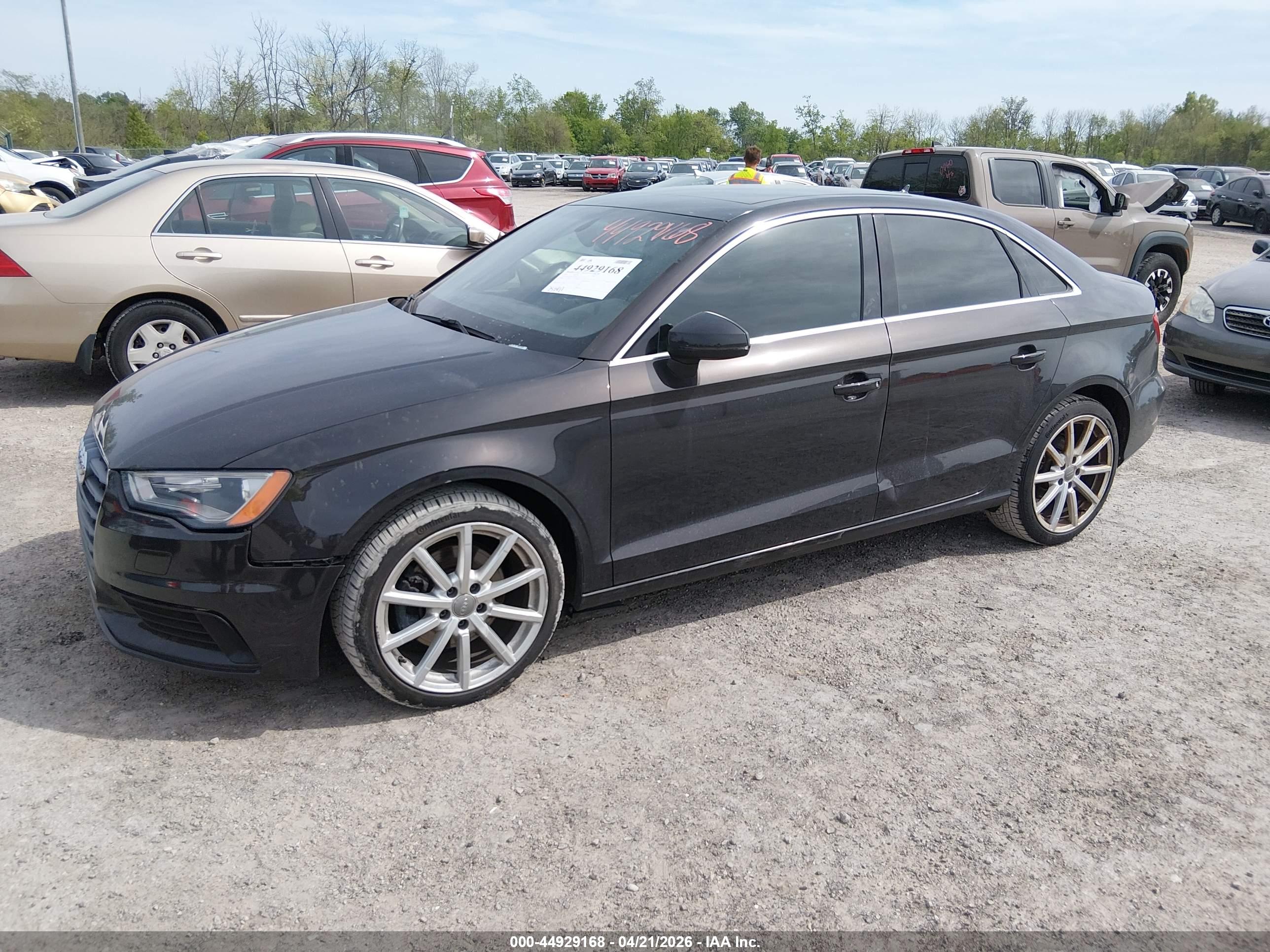 AUDI A3 image 2