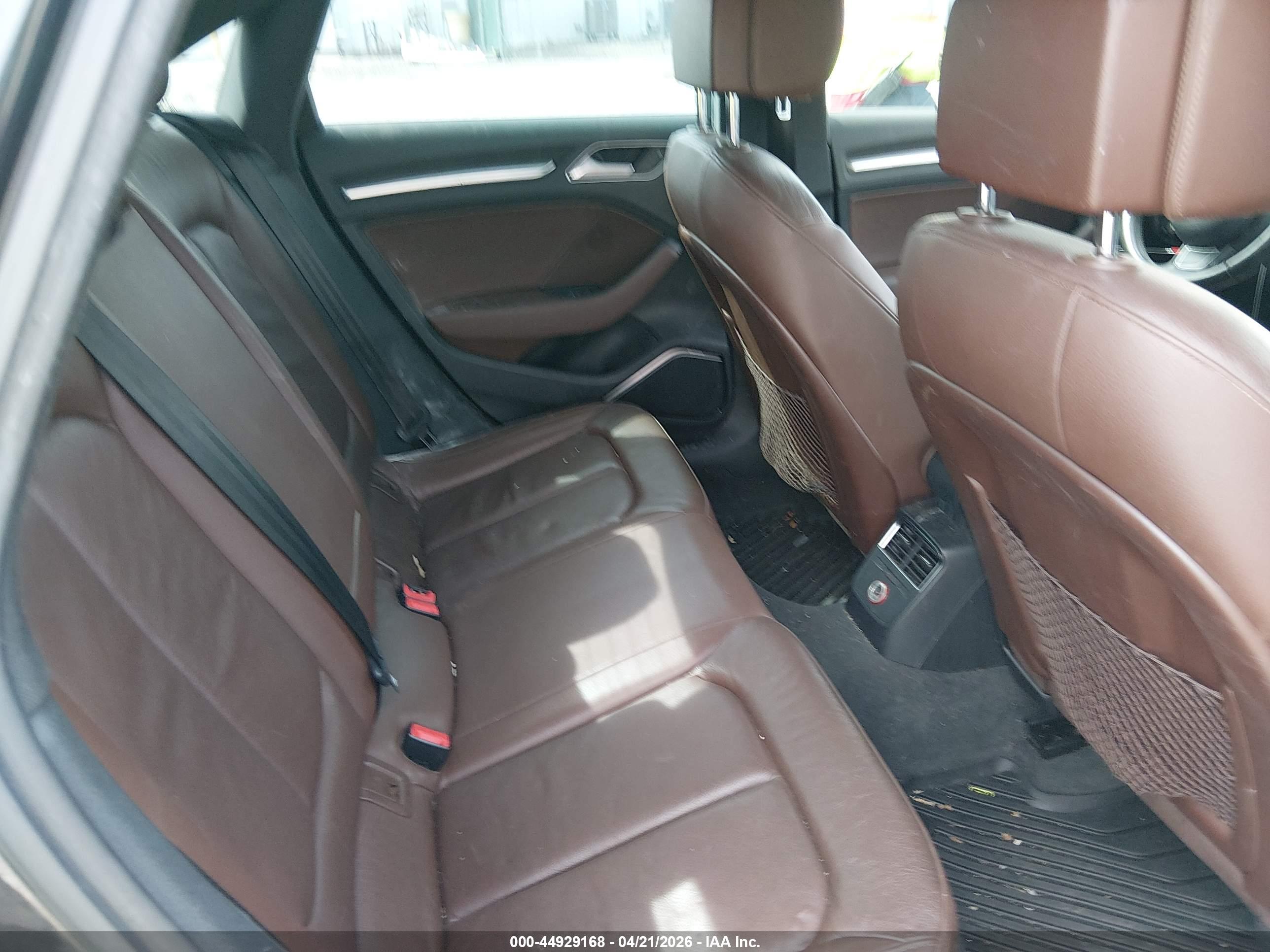 AUDI A3 image 8