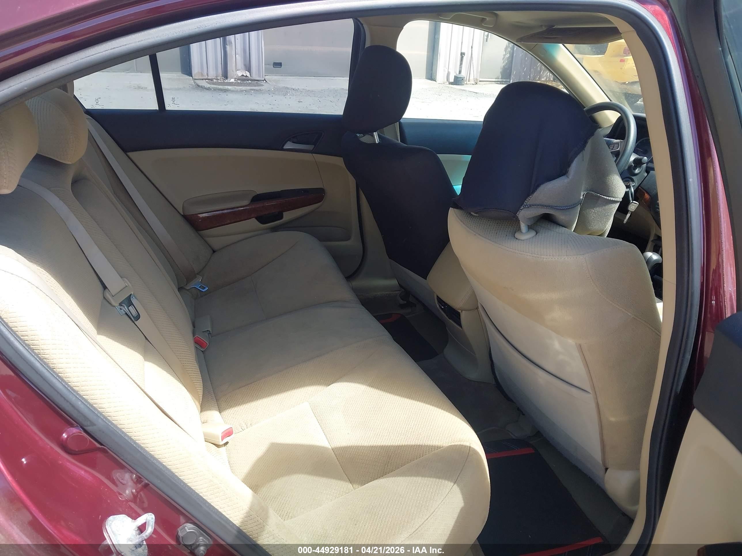 HONDA ACCORD image 8
