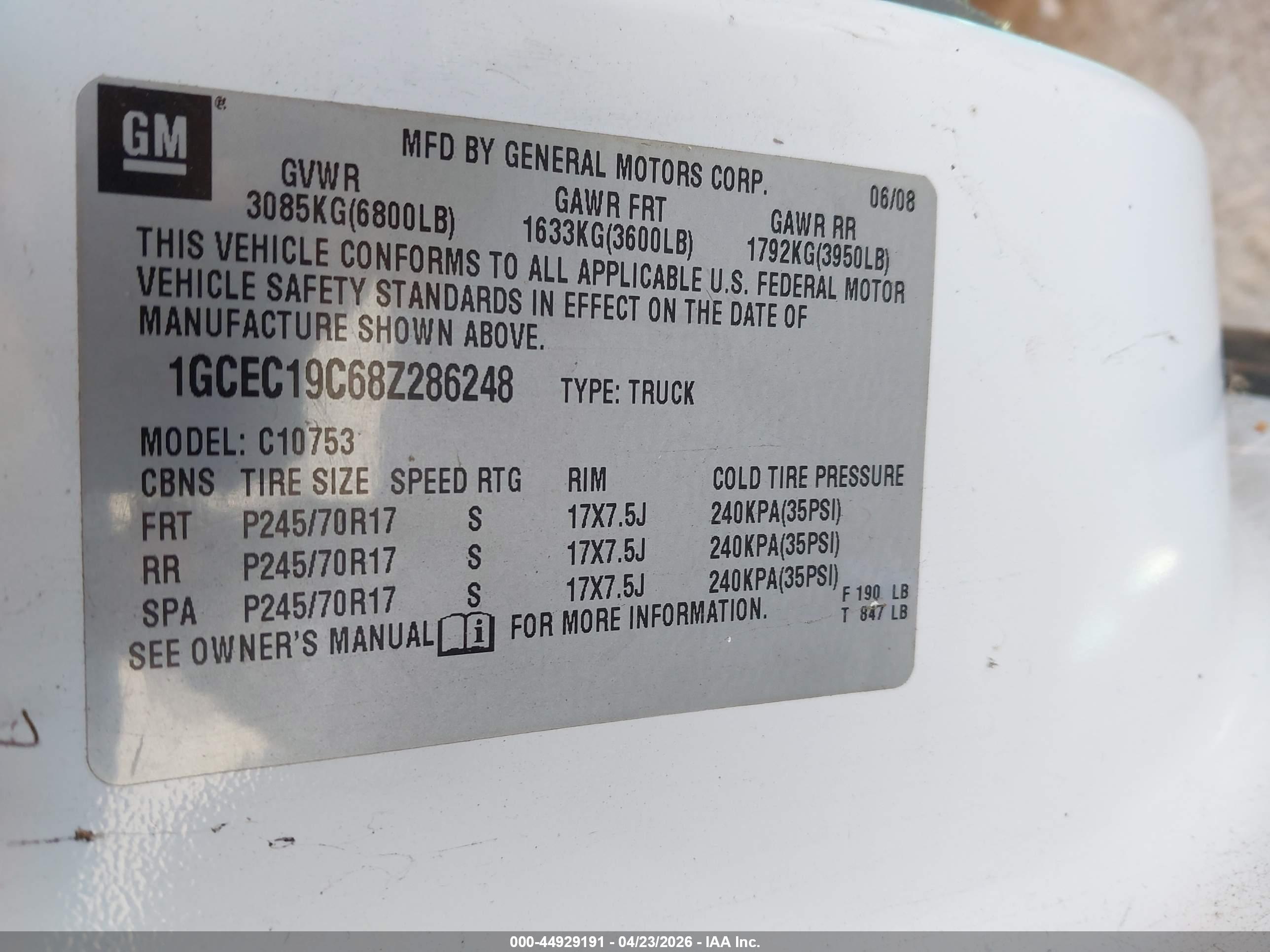 CHEVROLET SILVERADO image 9