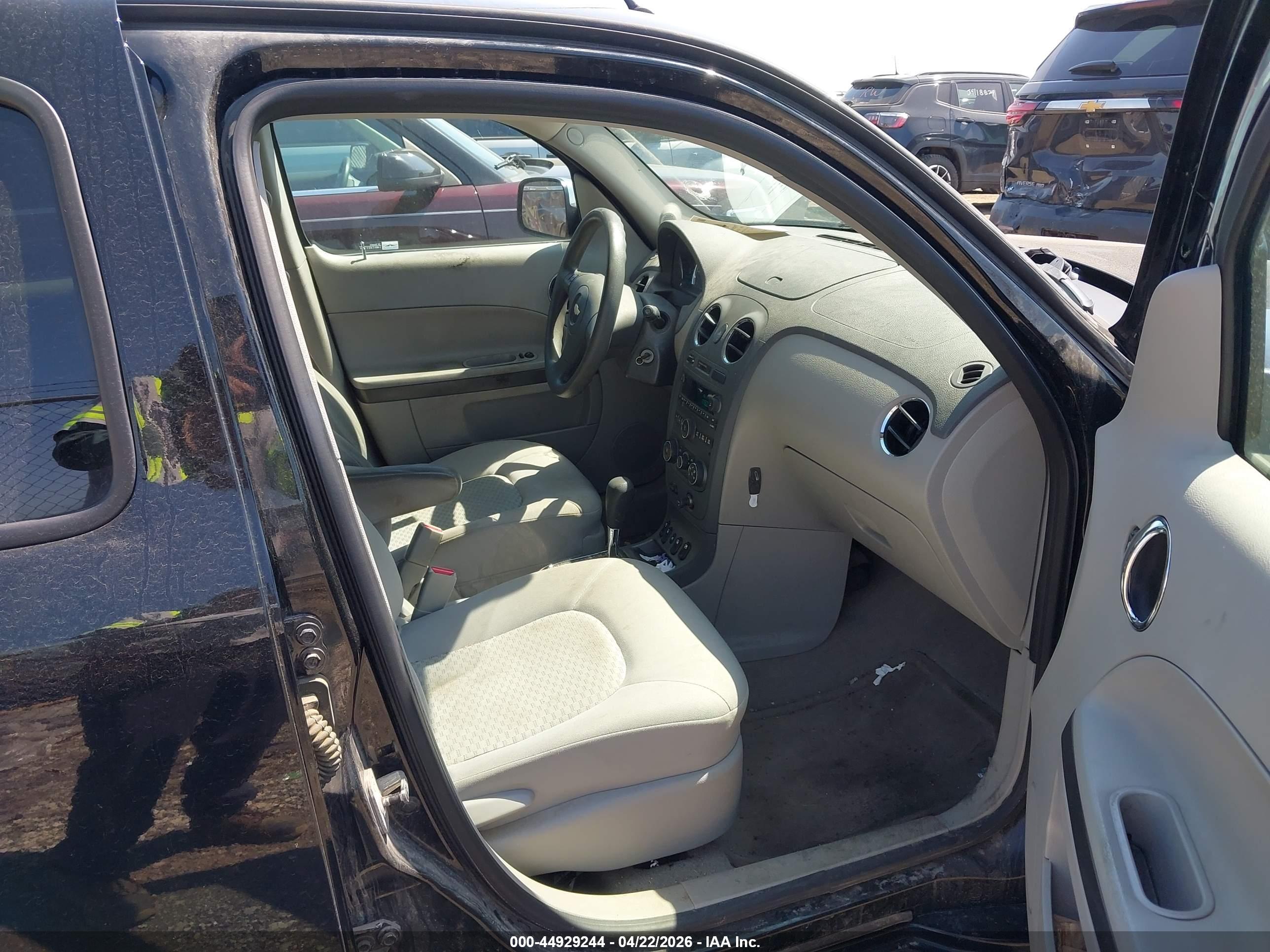CHEVROLET HHR image 5