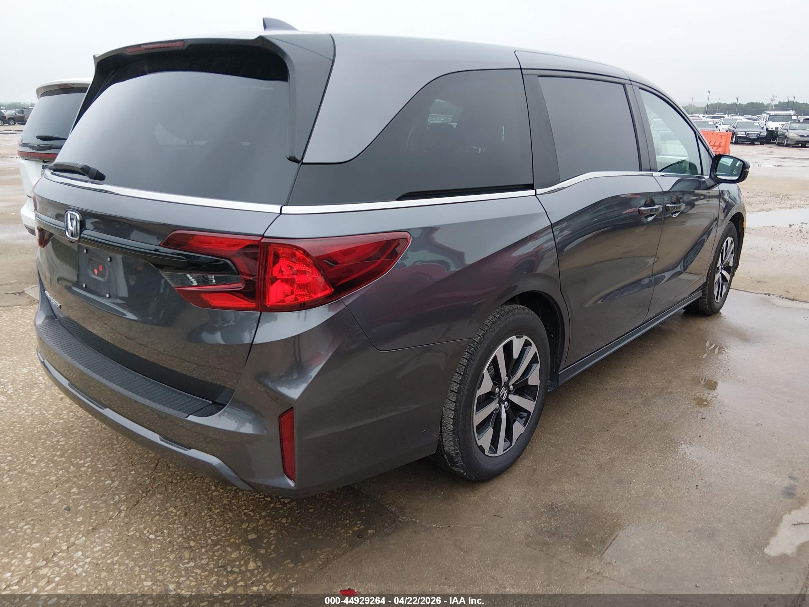HONDA ODYSSEY image 4