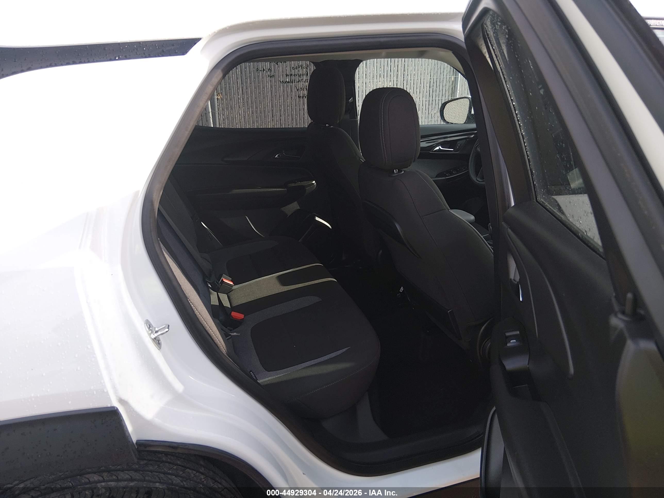 CHEVROLET TRAILBLAZER image 8