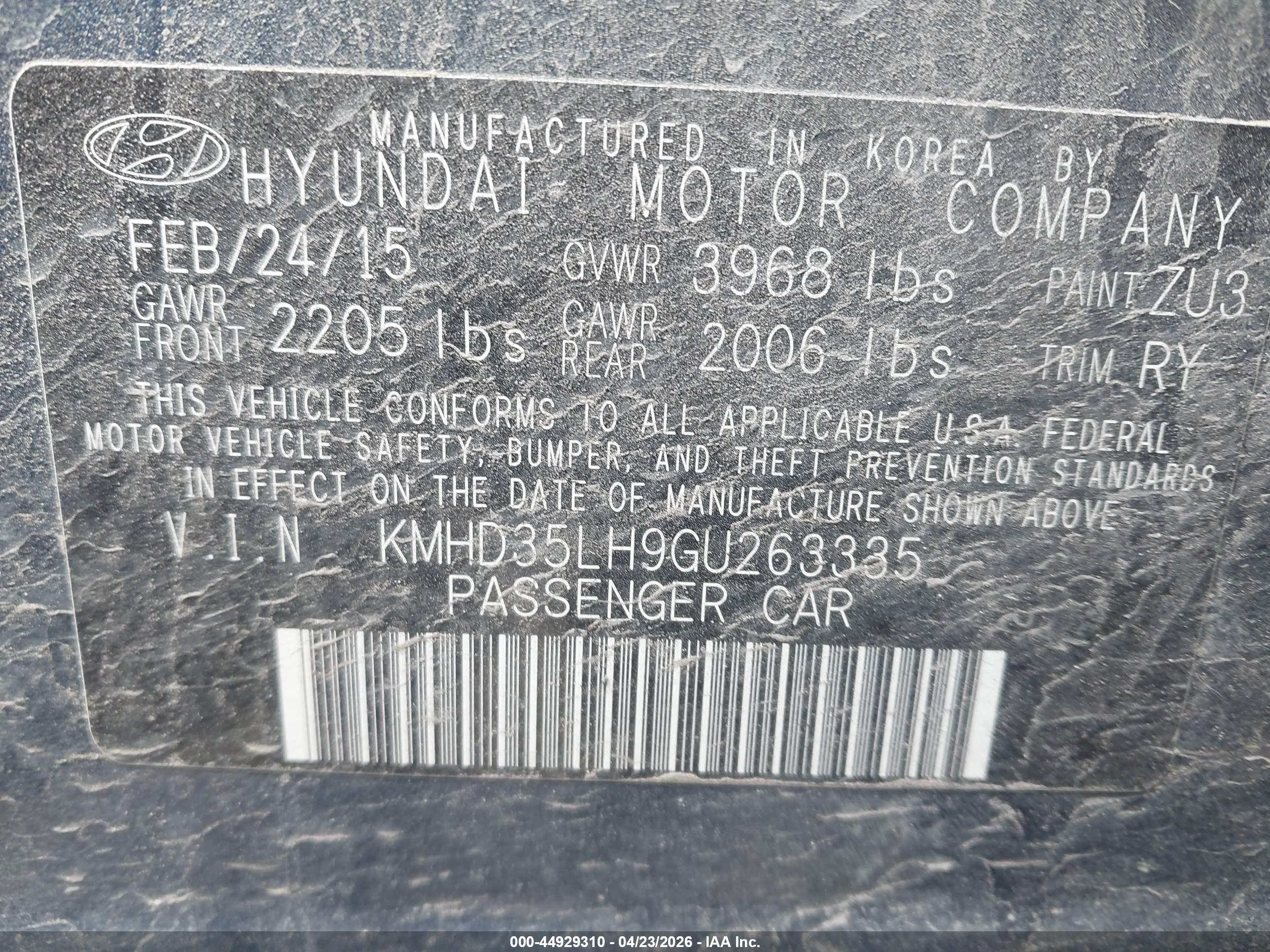HYUNDAI ELANTRA image 9