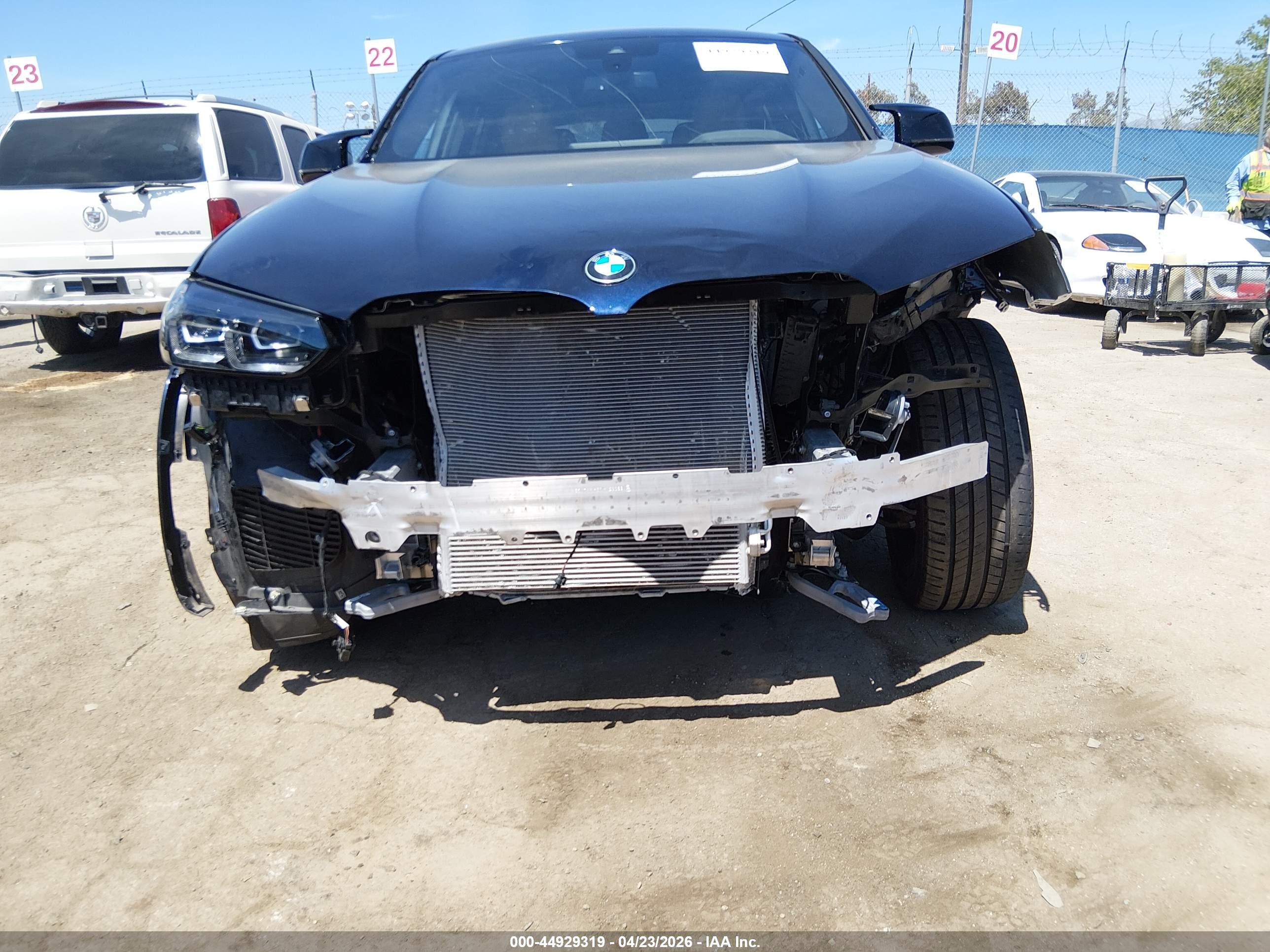 BMW X4 image 6