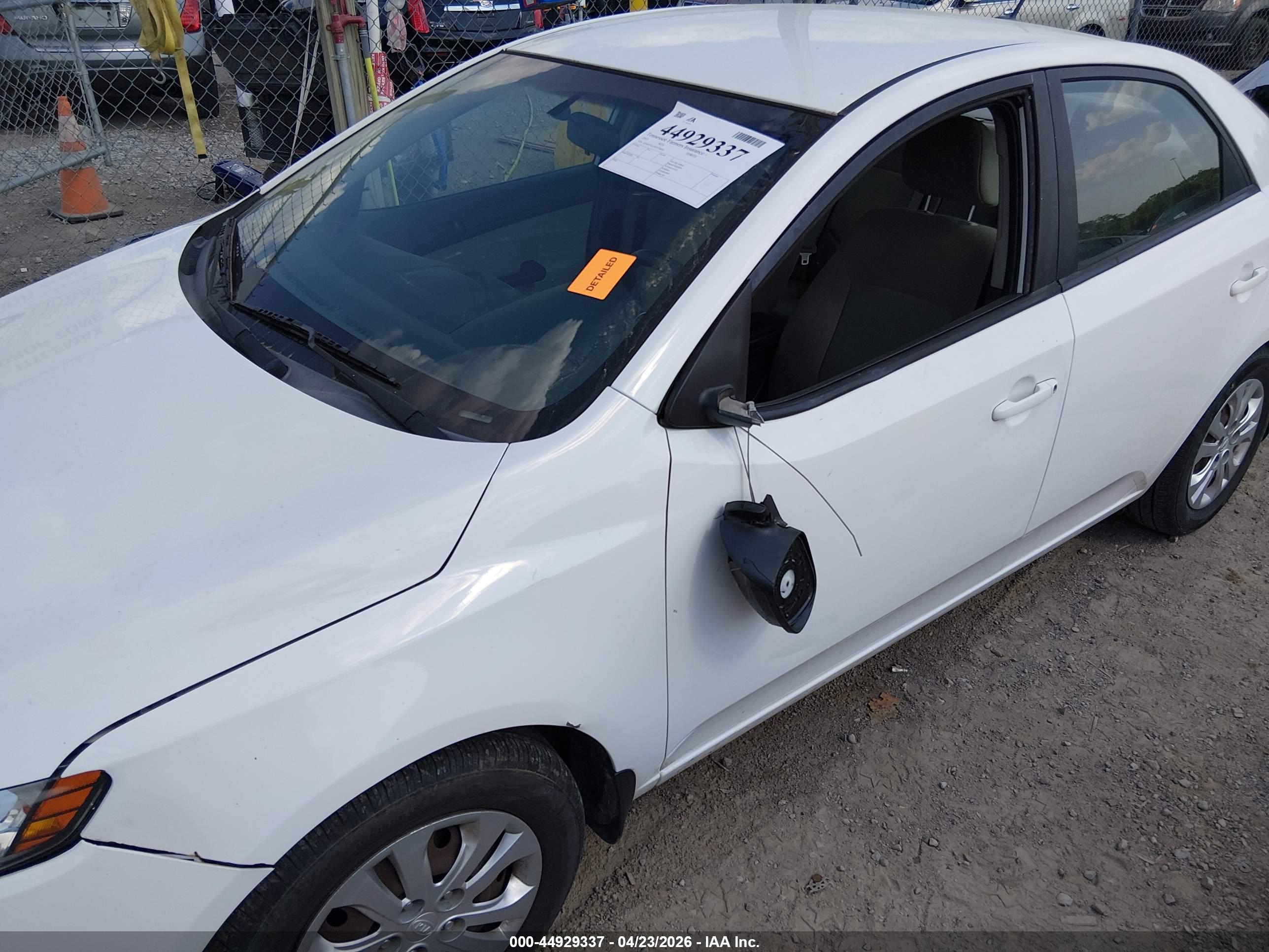 KIA FORTE image 6