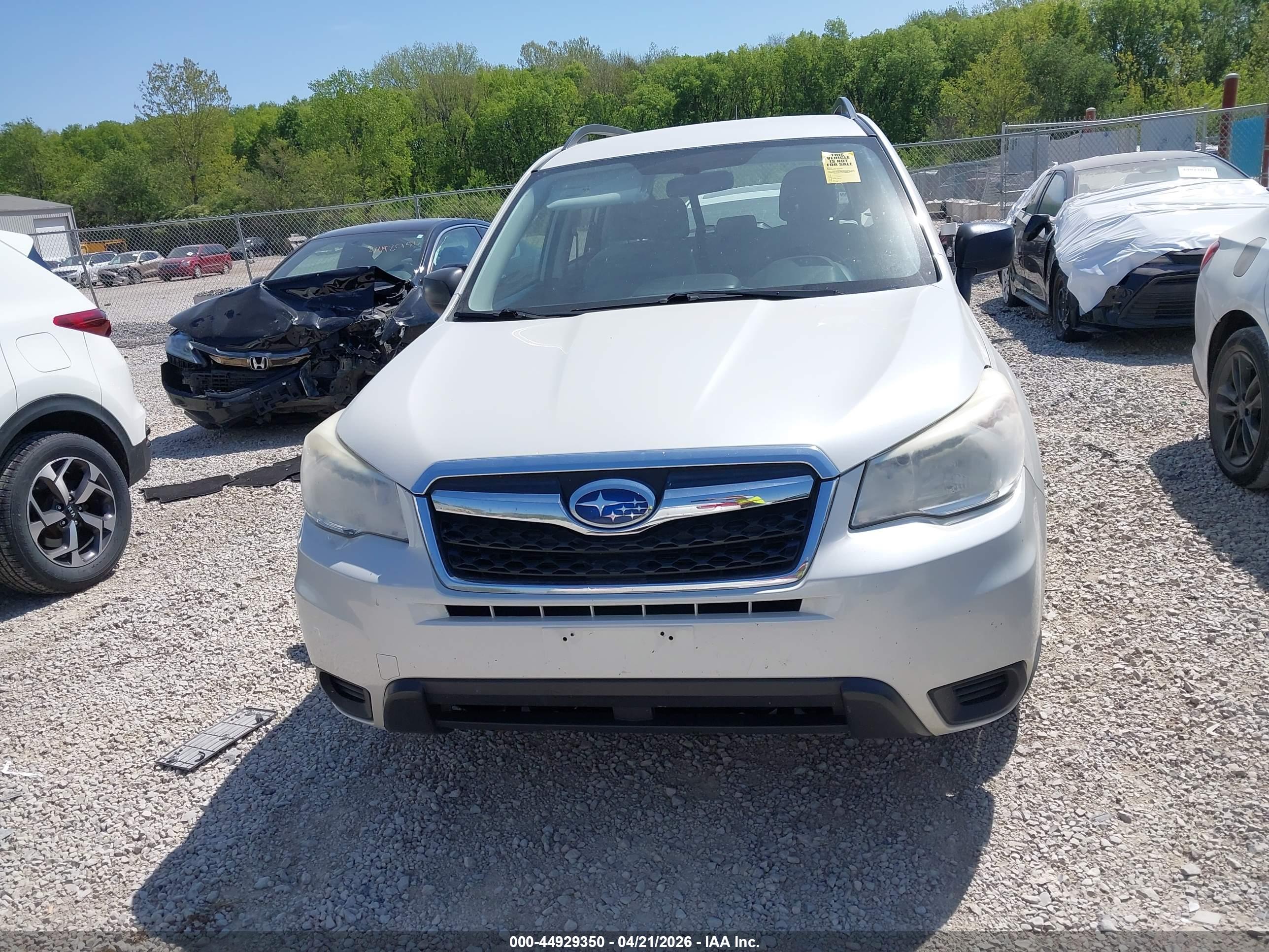 SUBARU FORESTER image 6