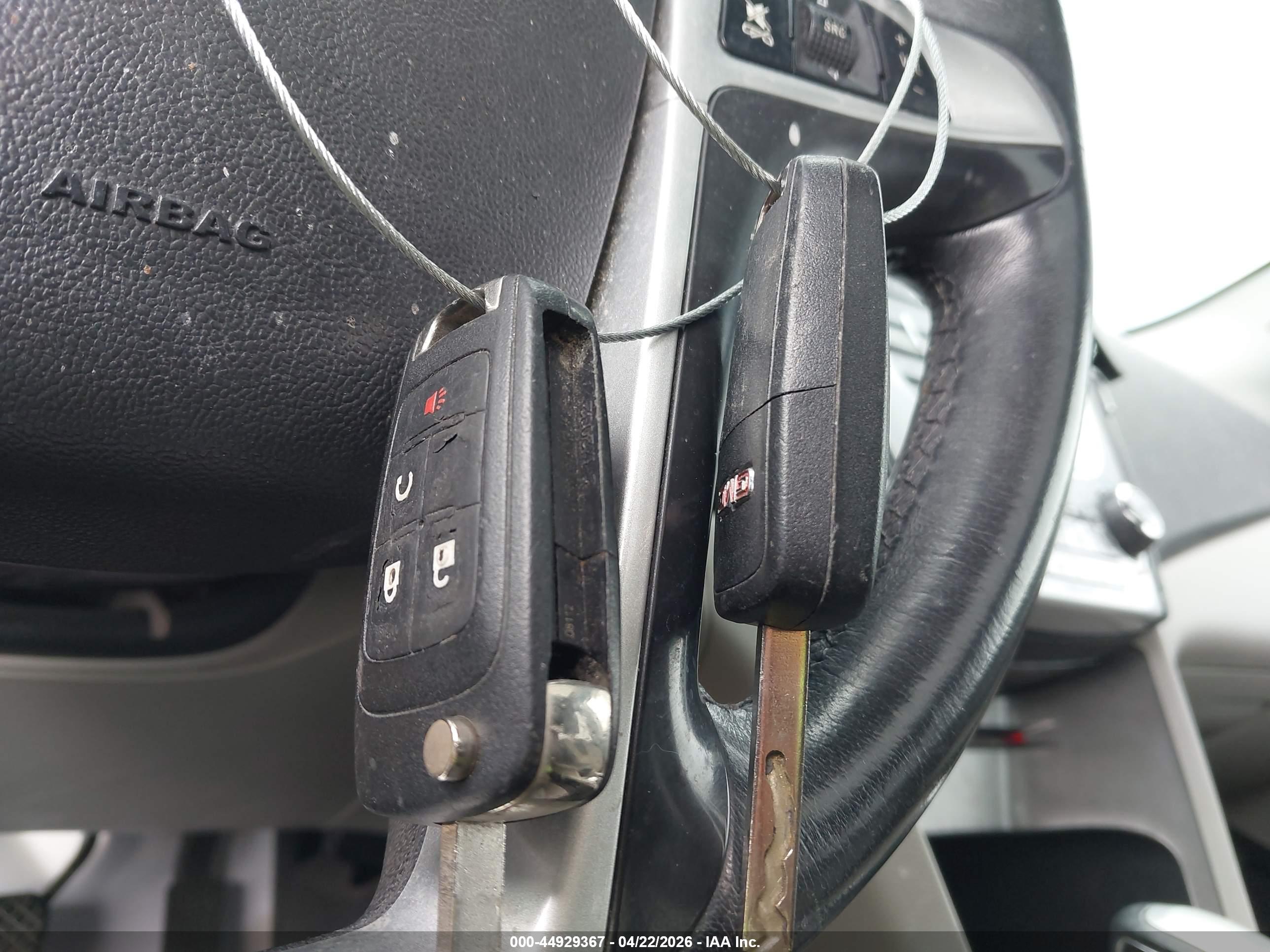GMC TERRAIN image 11