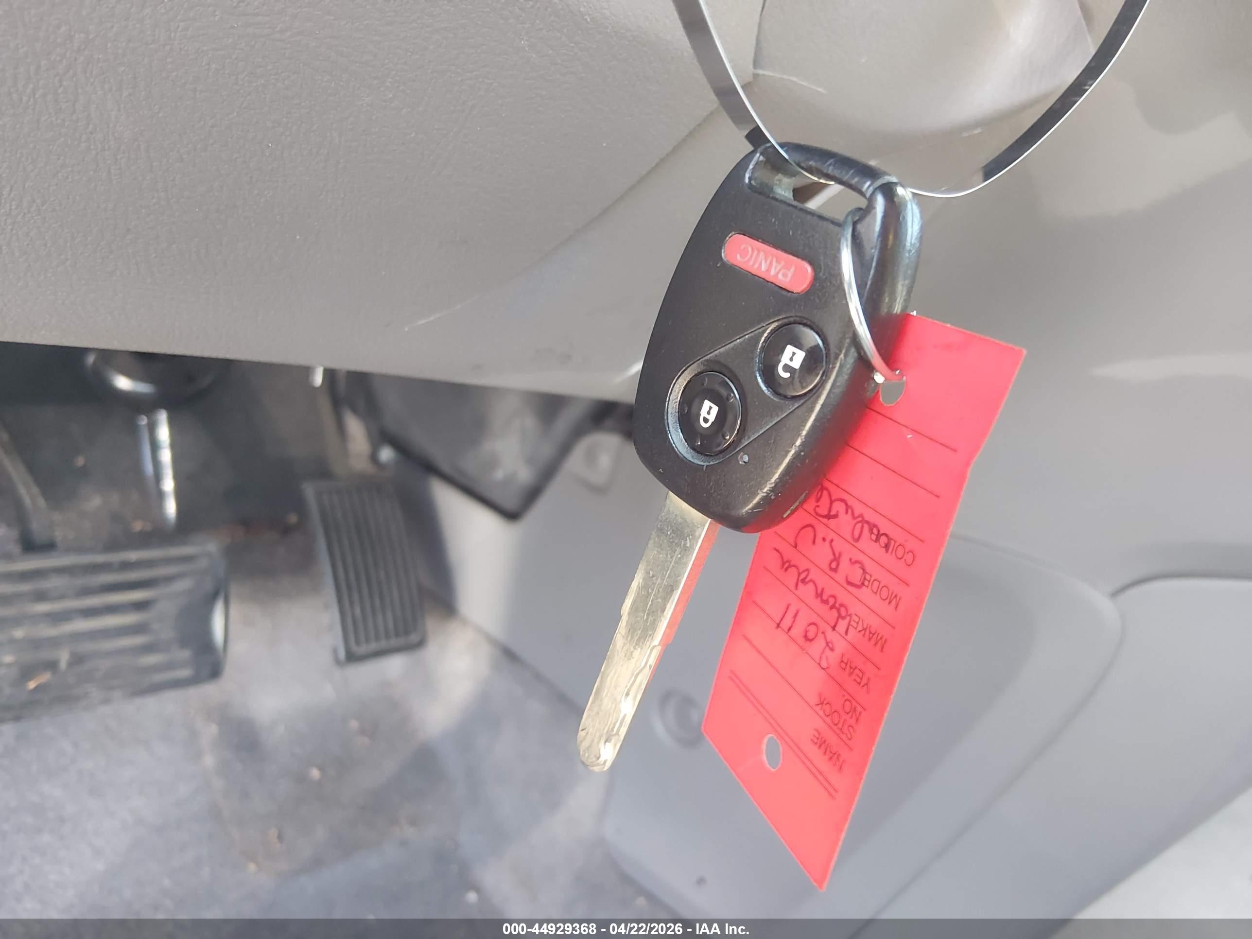 HONDA CR-V image 11