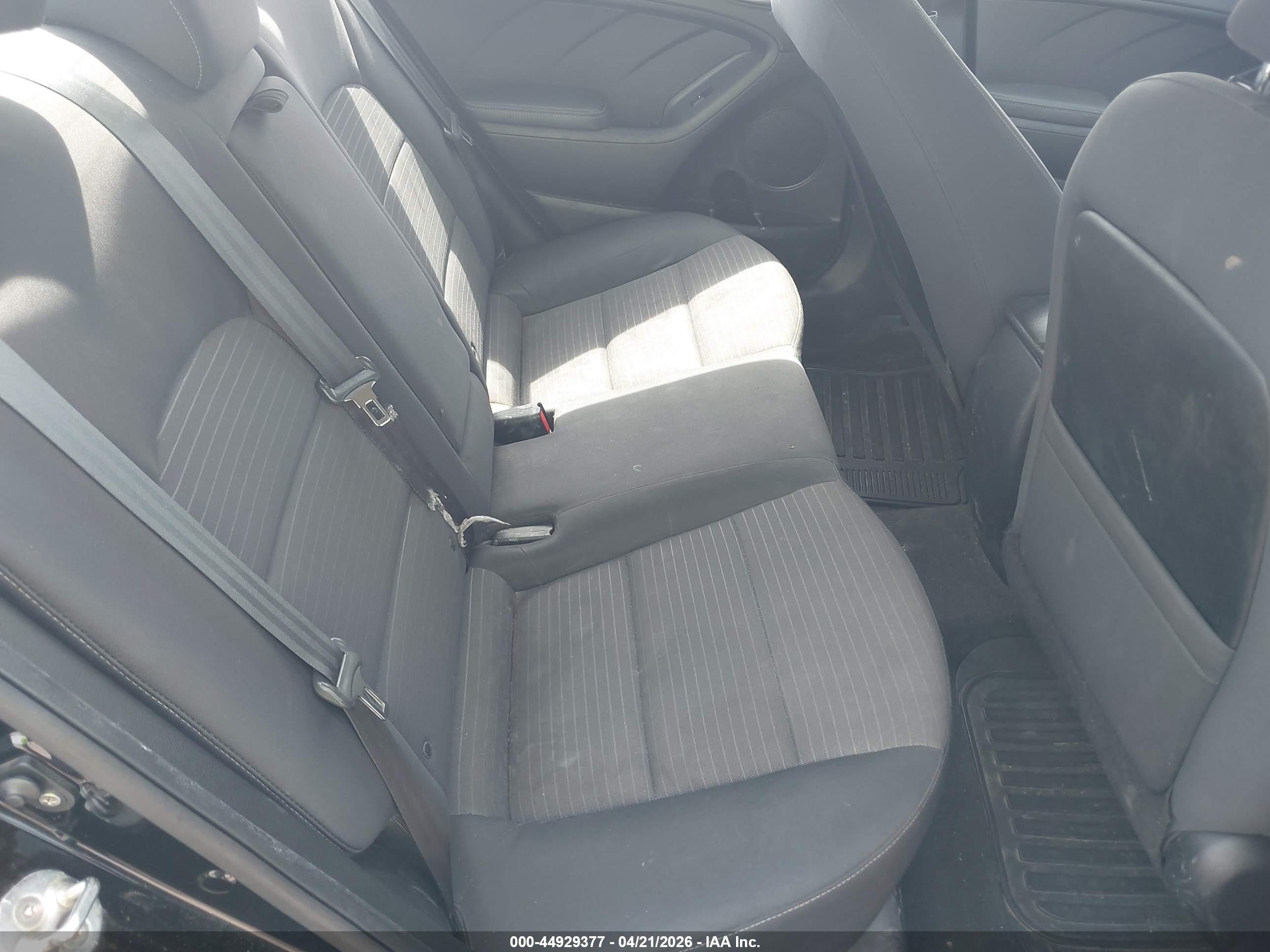 KIA FORTE image 8