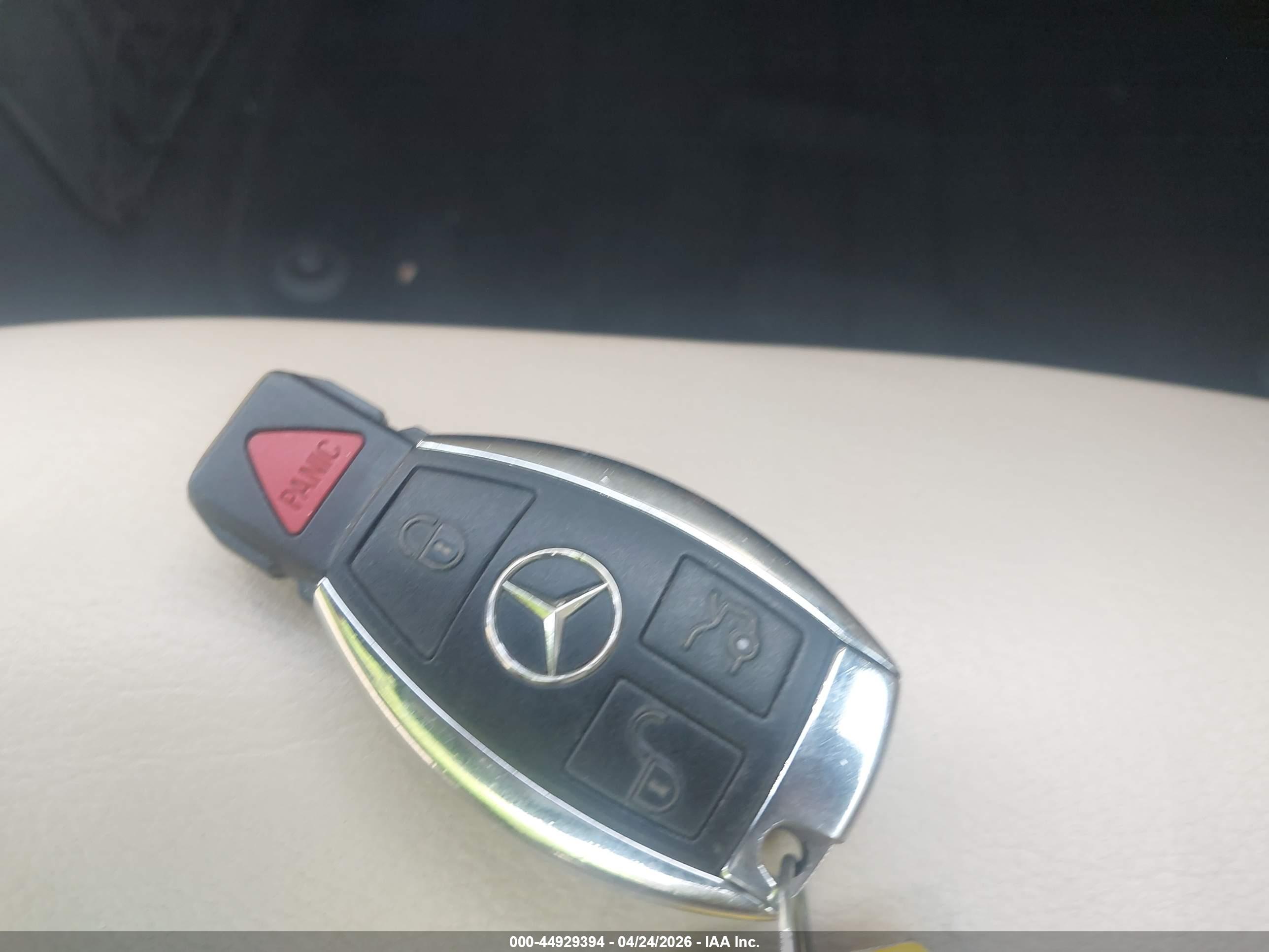 MERCEDES-BENZ SLK image 11