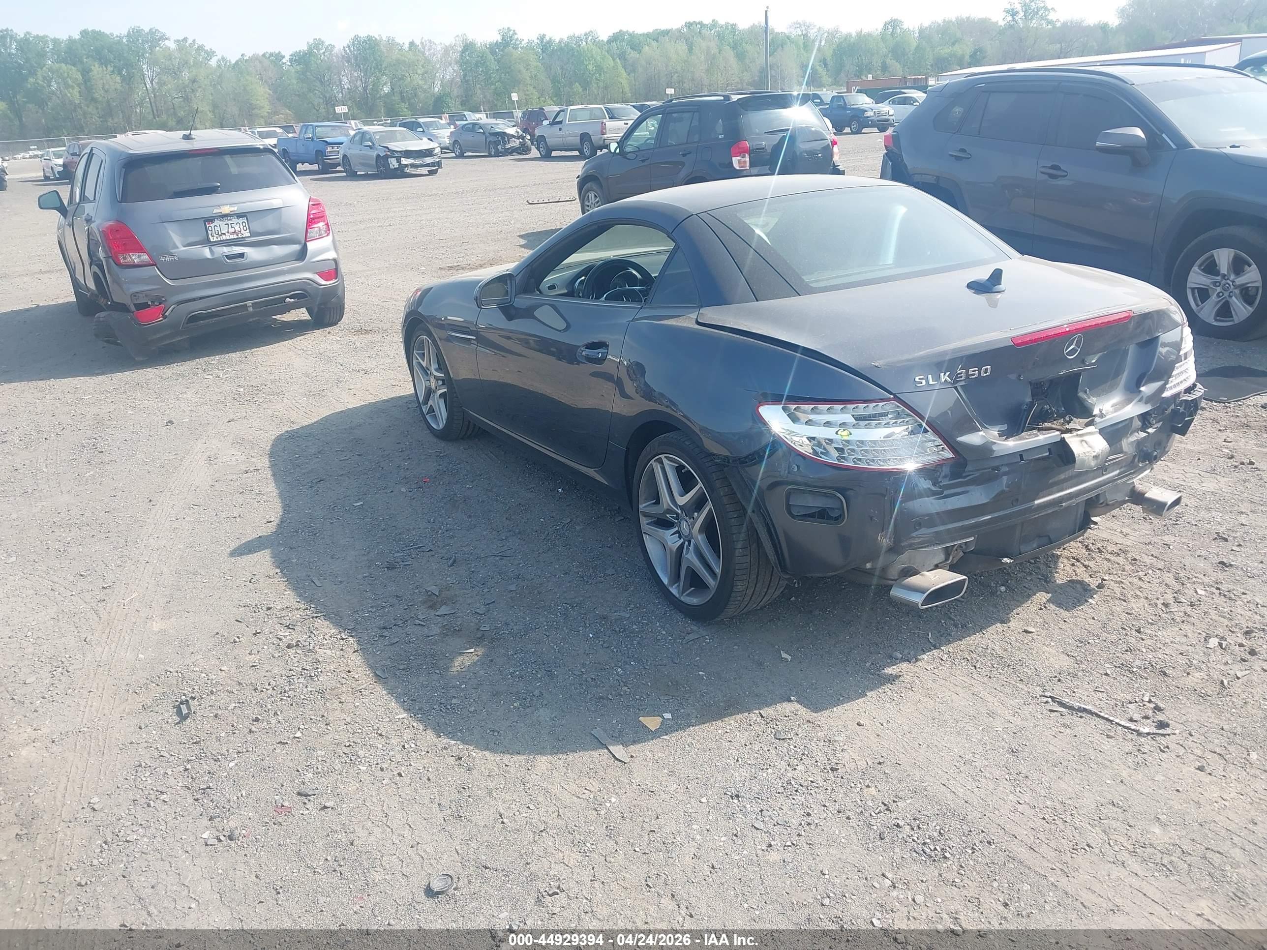 MERCEDES-BENZ SLK image 3