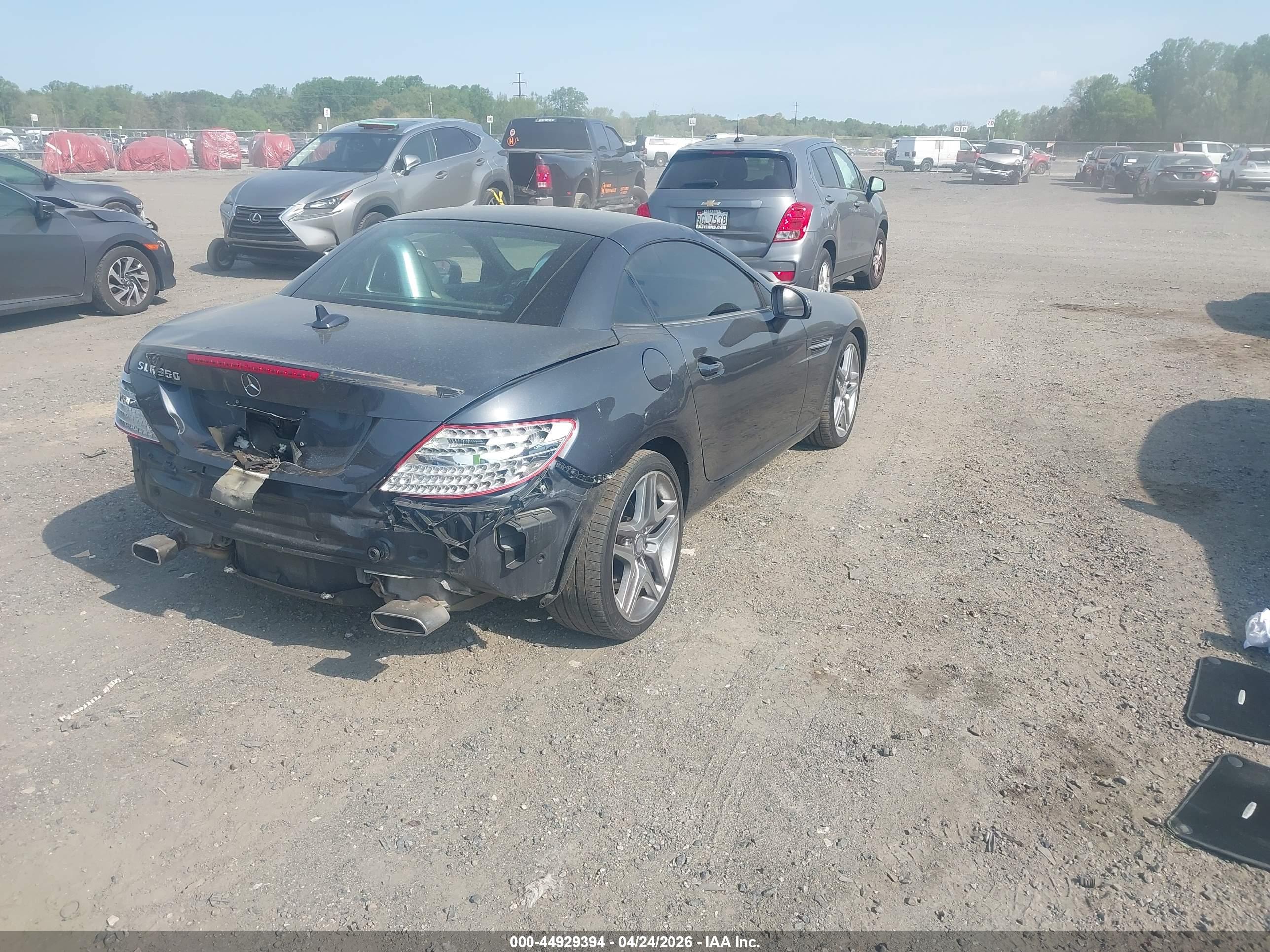 MERCEDES-BENZ SLK image 4
