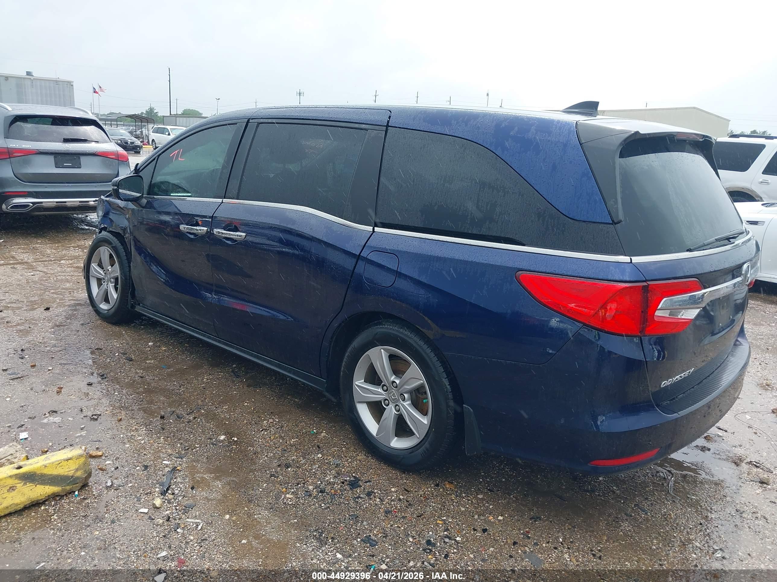HONDA ODYSSEY image 3