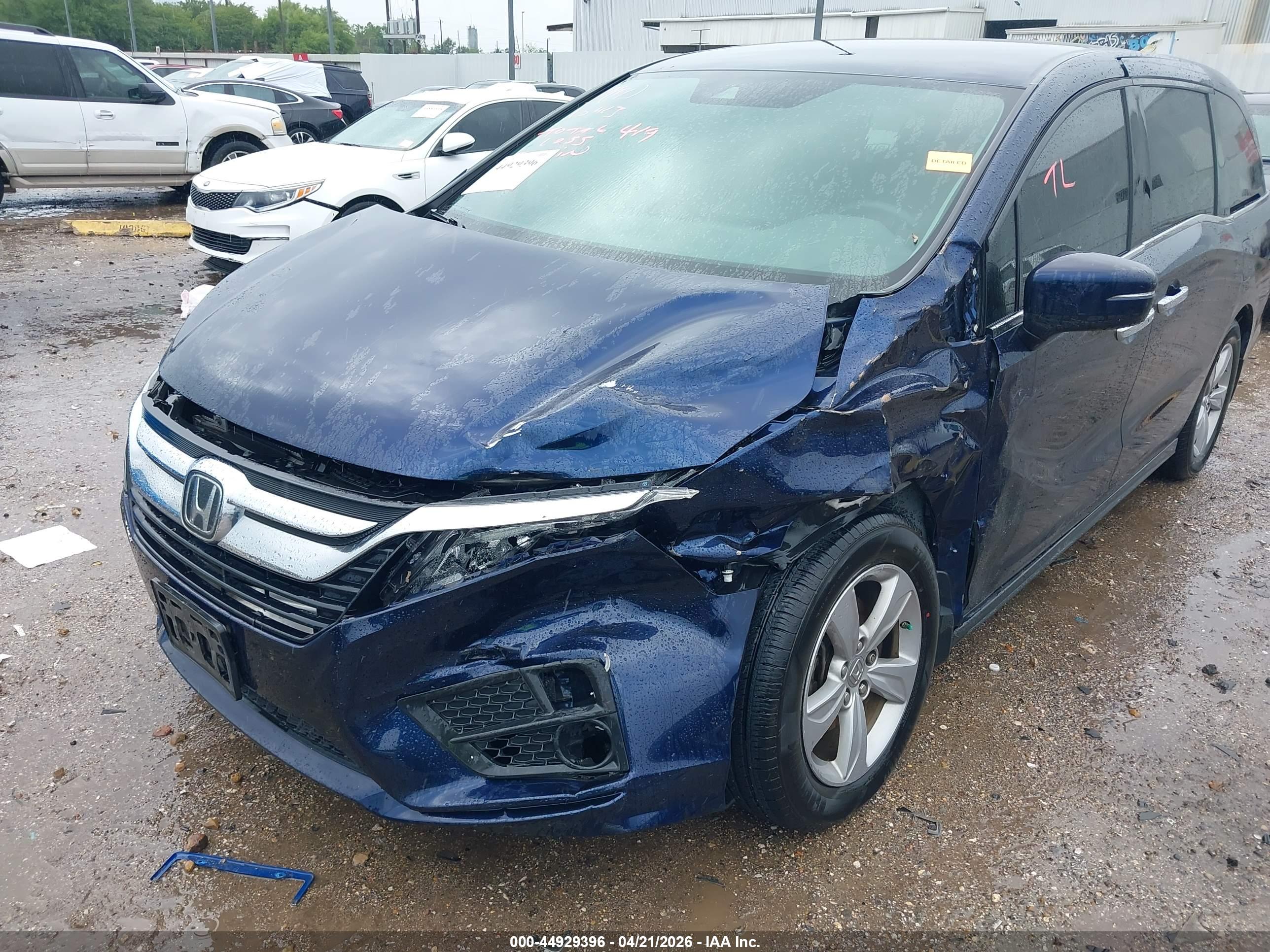 HONDA ODYSSEY image 6