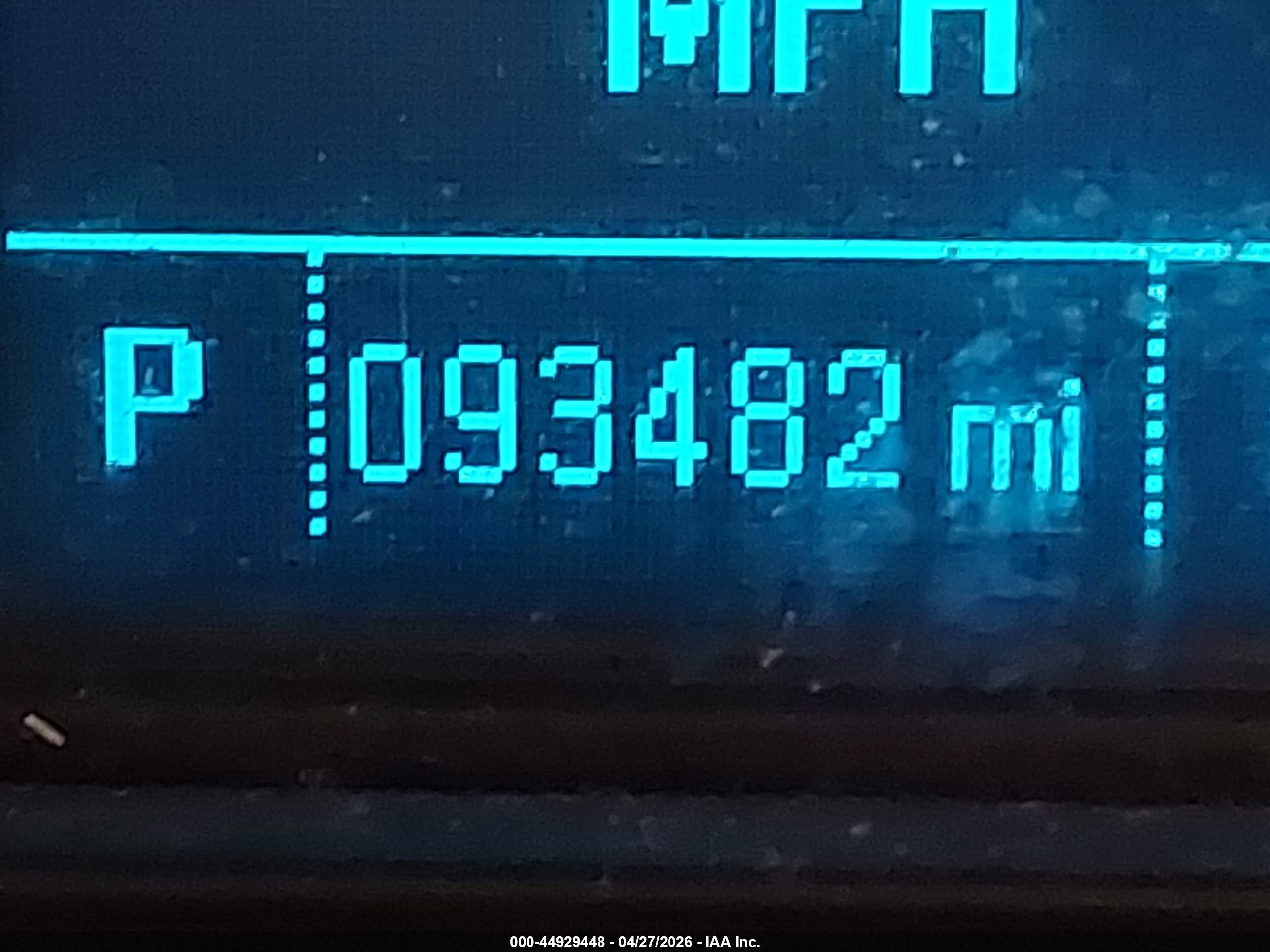 CHEVROLET EQUINOX image 7