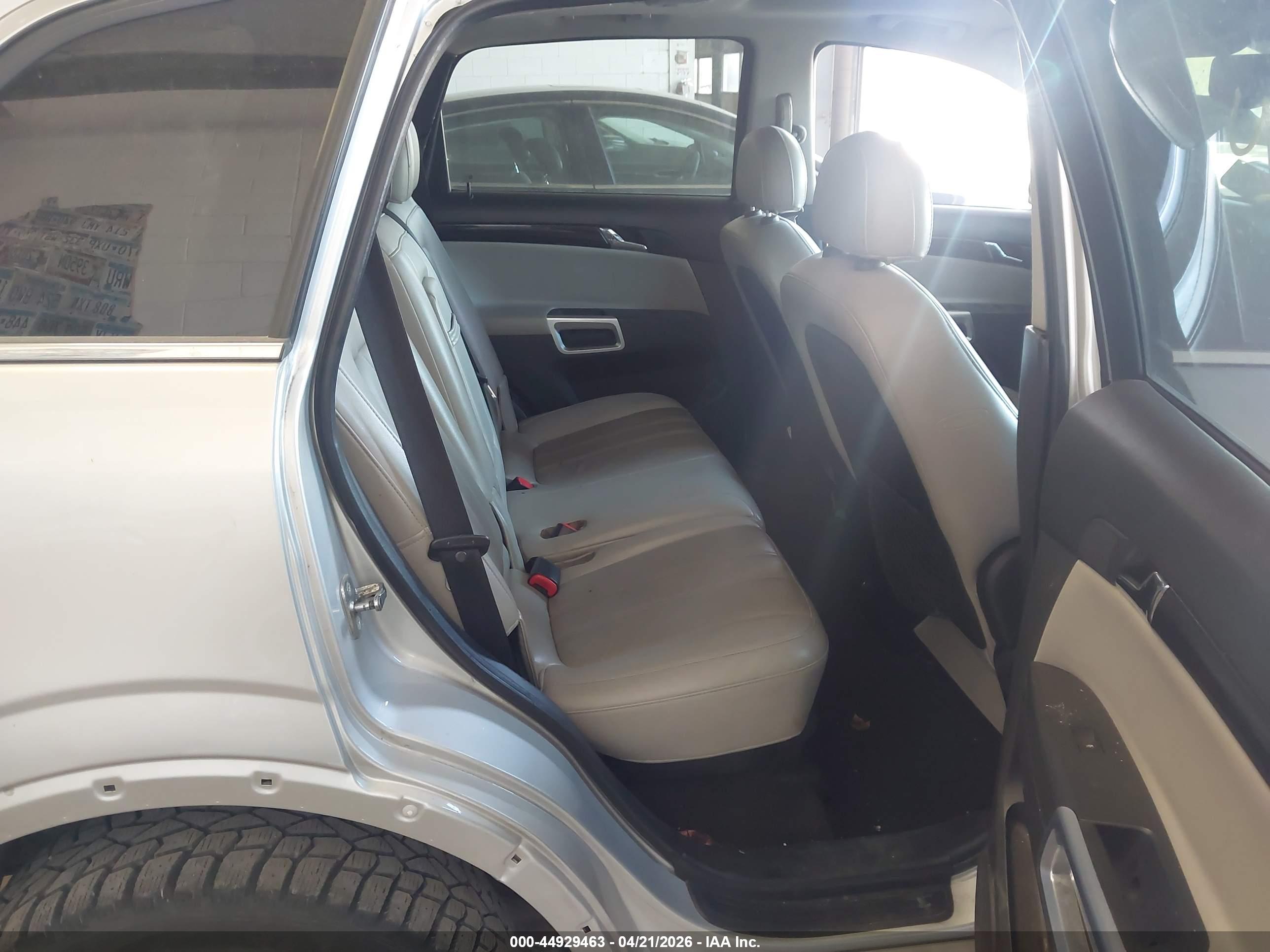 CHEVROLET CAPTIVA image 8